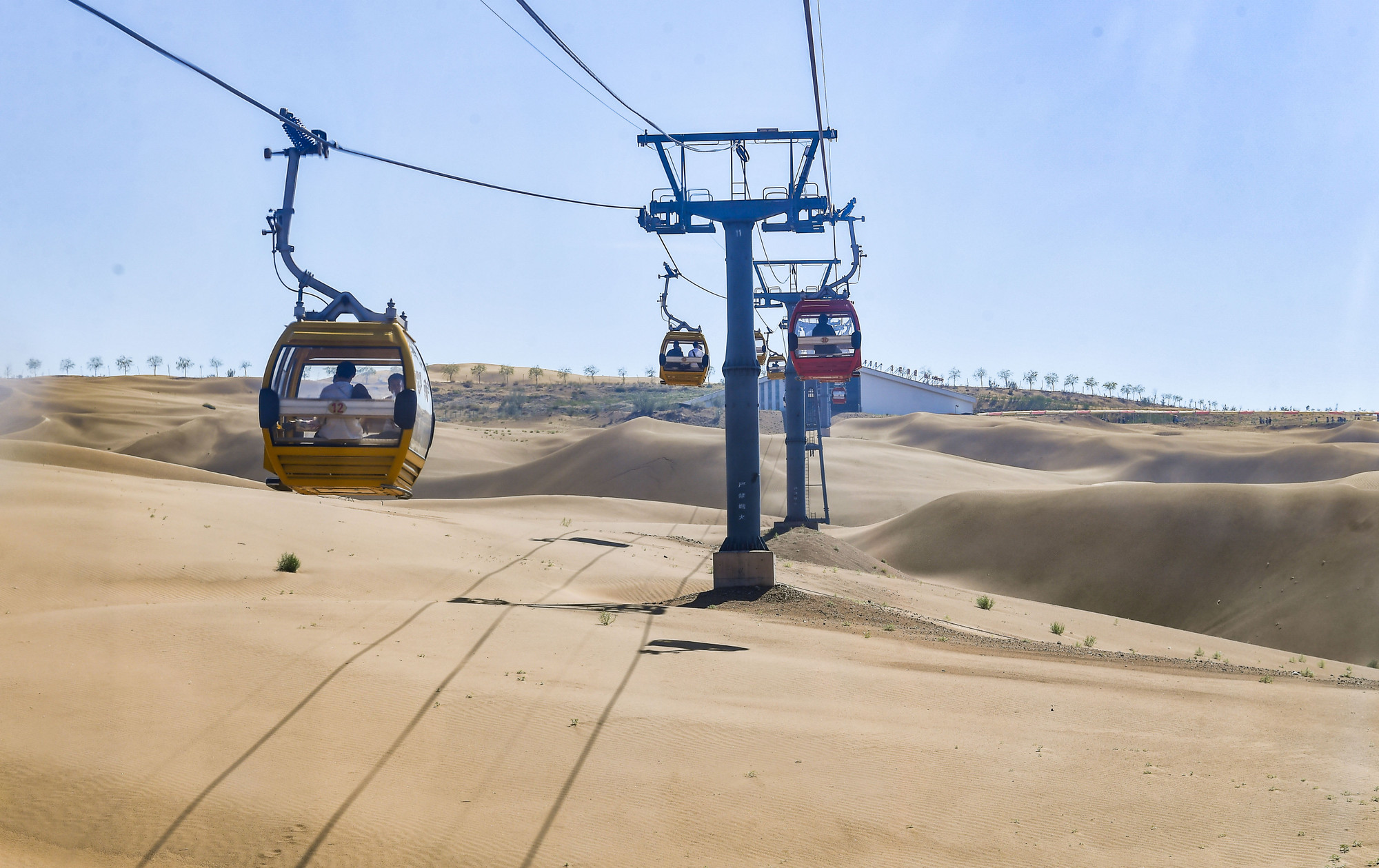 [Ảnh] Sa mạc Vọng Âm-Vẻ đẹp huyền bí nơi vùng đất Nội Mông ảnh 2