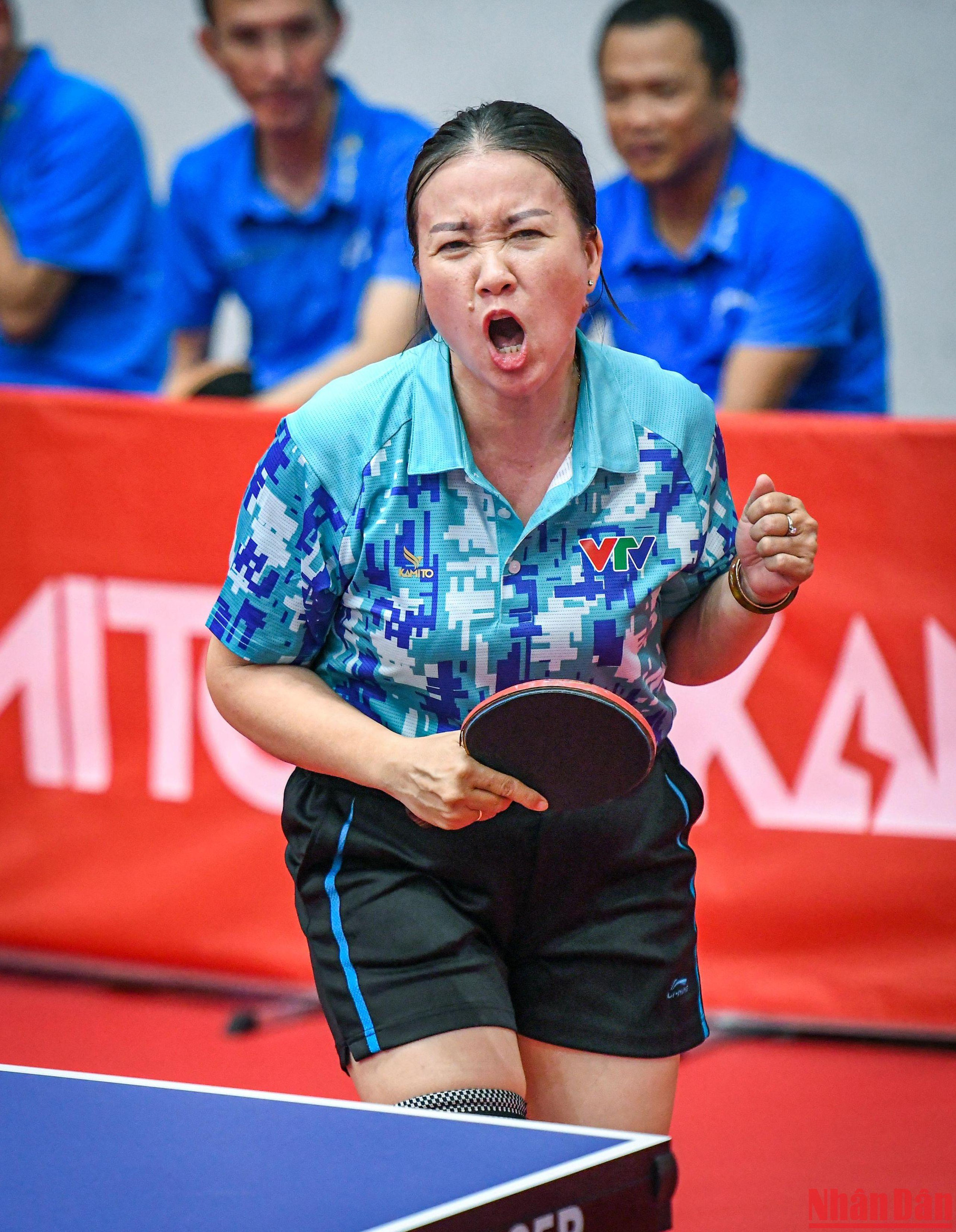 Màn ăn mừng cảm xúc của nữ vận động viên đơn vị VTV.