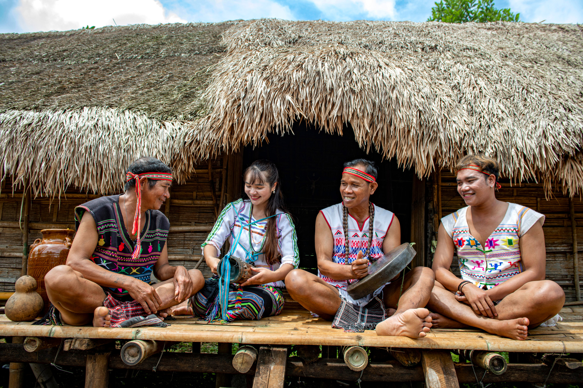 [Ảnh] Ngày Quốc tế Hạnh phúc: Những nụ cười hạnh phúc của các dân tộc Việt Nam ảnh 3