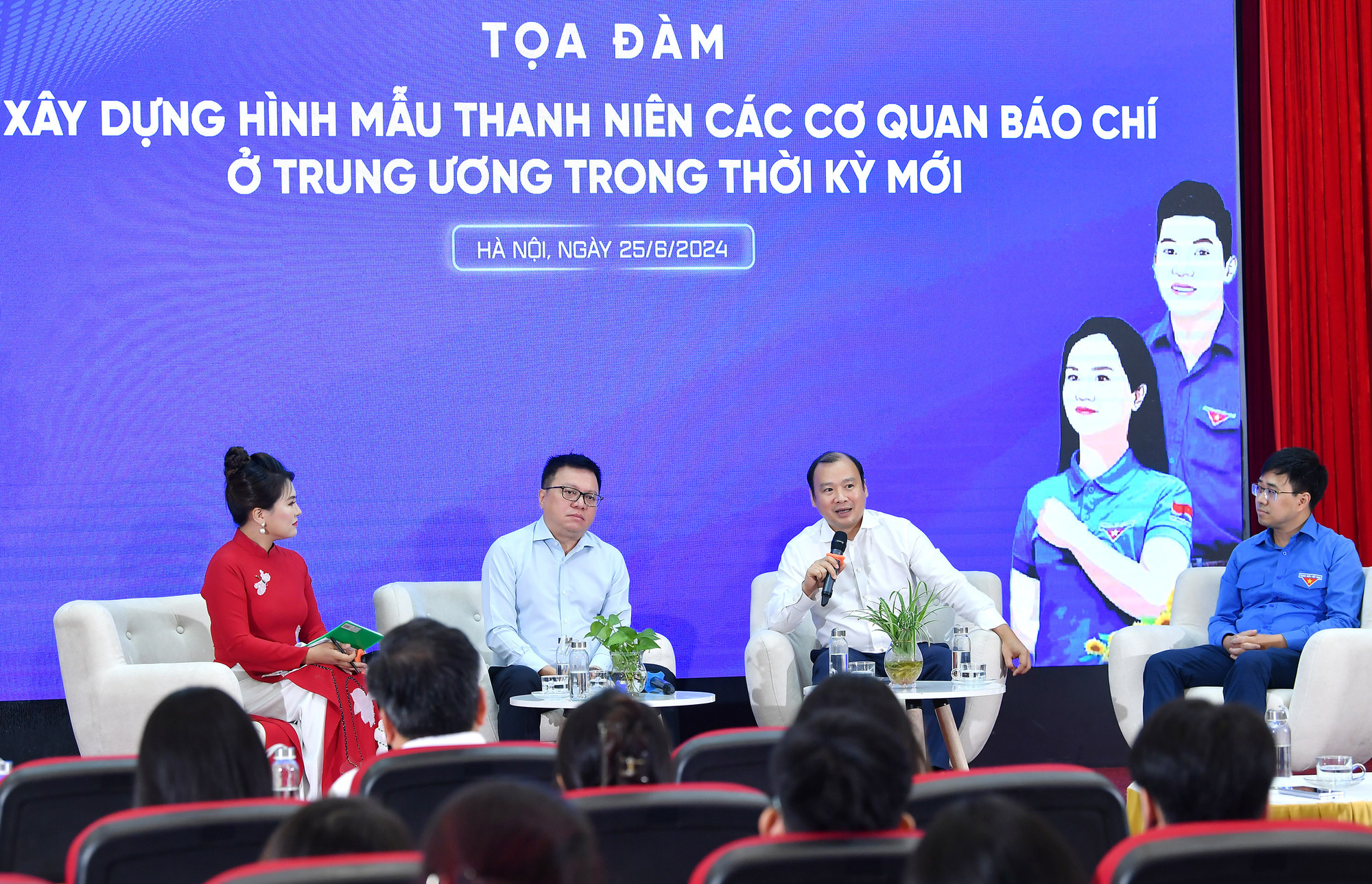 [Ảnh] Tọa đàm “Xây dựng hình mẫu thanh niên các cơ quan báo chí ở Trung ương trong thời kỳ mới” ảnh 6