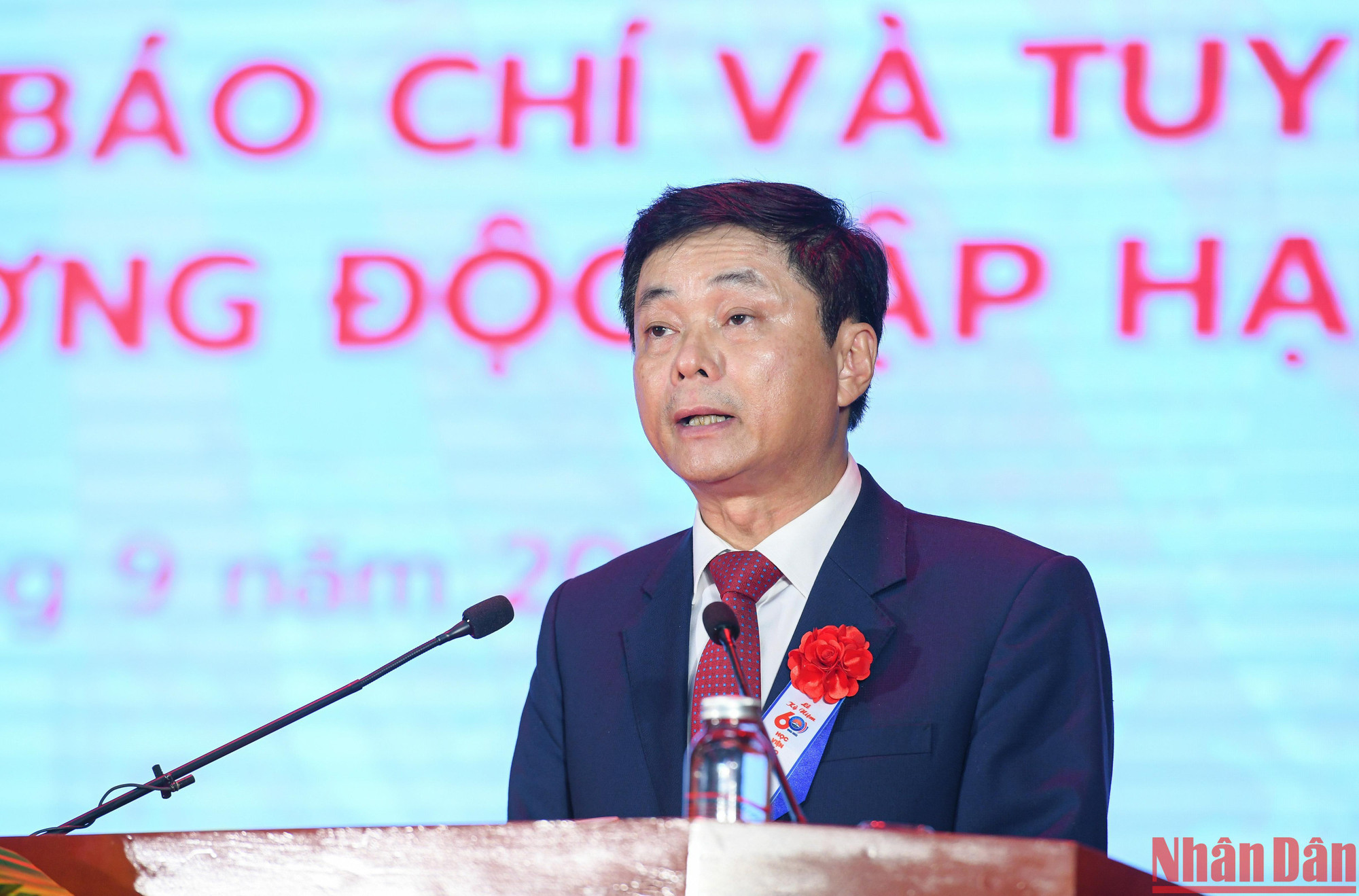 PGS, TS Phạm Minh Sơn, Giám đốc Học viện Báo chí và Tuyên truyền phát biểu tại Lễ kỷ niệm. PGS, TS Phạm Minh Sơn, Giám đốc Học viện Báo chí và Tuyên truyền phát biểu tại Lễ kỷ niệm.