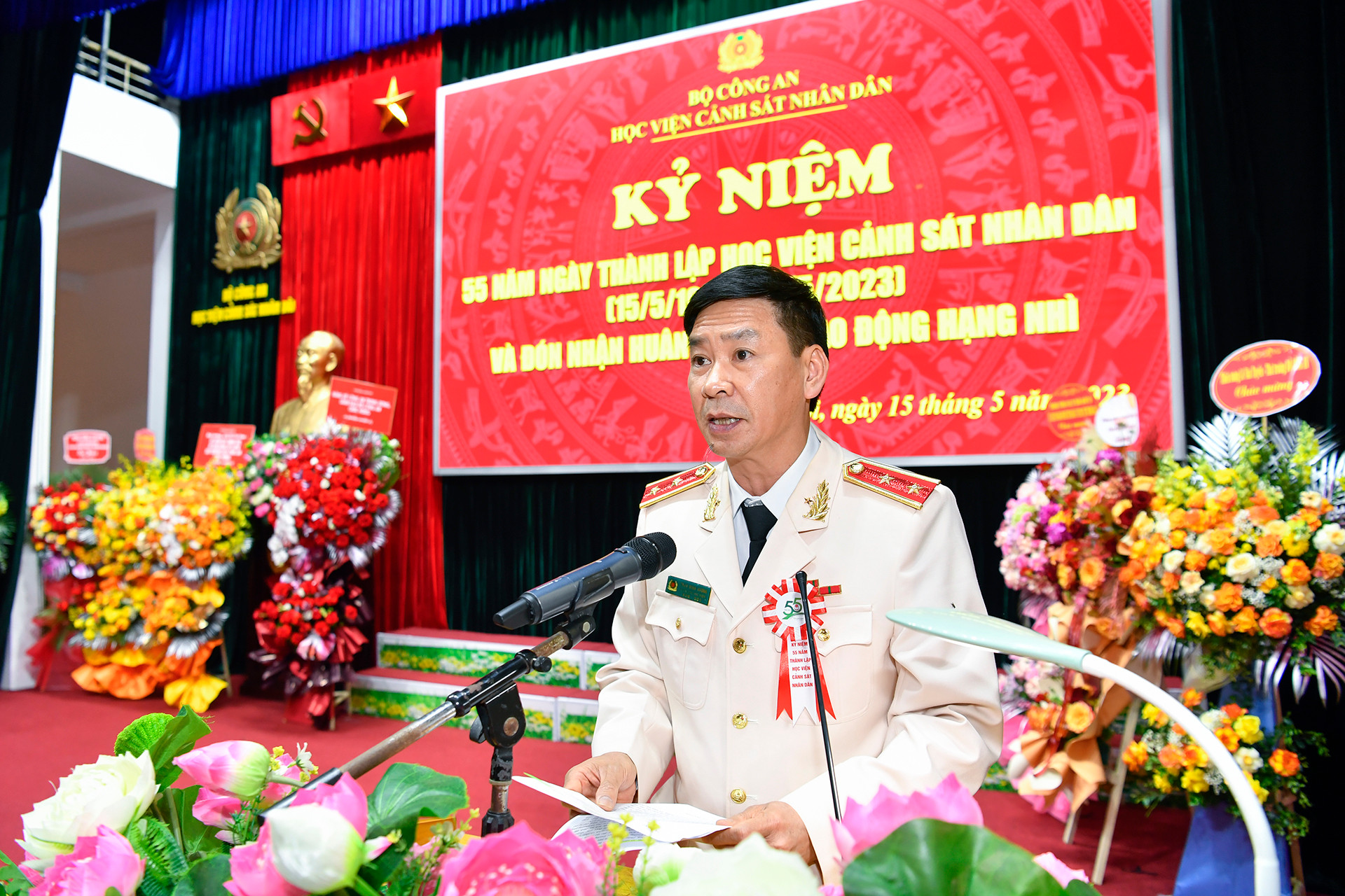 [Ảnh] Học viện Cảnh sát nhân dân kỷ niệm 55 năm Ngày thành lập và đón nhận Huân chương Lao động hạng Nhì ảnh 1