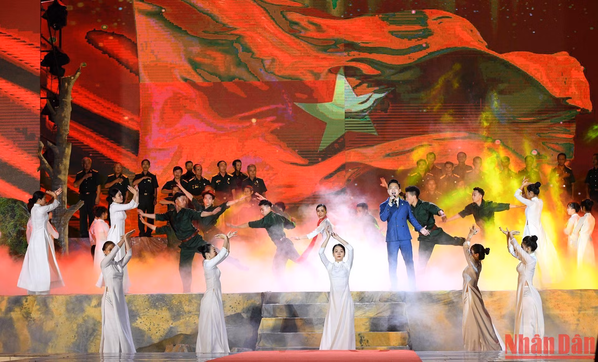 Các ca khúc trong chương trình được lựa chọn với chủ đề thể hiện lòng biết ơn đối với công lao to lớn của các Anh hùng liệt sĩ, thương bệnh binh, các cựu thanh niên xung phong, dân công hỏa tuyến, Mẹ Việt Nam Anh hùng, Anh hùng Lực lượng vũ trang nhân dân… đã chiến đấu, cống hiến, hy sinh vì sự nghiệp đấu tranh giải phóng dân tộc, xây dựng và bảo vệ Tổ quốc, thể hiện đạo lý “uống nước nhớ nguồn” của dân tộc.