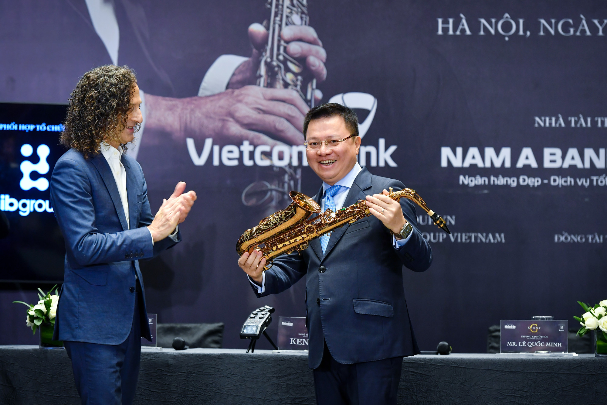 [Ảnh] Buổi gặp gỡ báo chí của Kenny G trước ngày công diễn ảnh 10