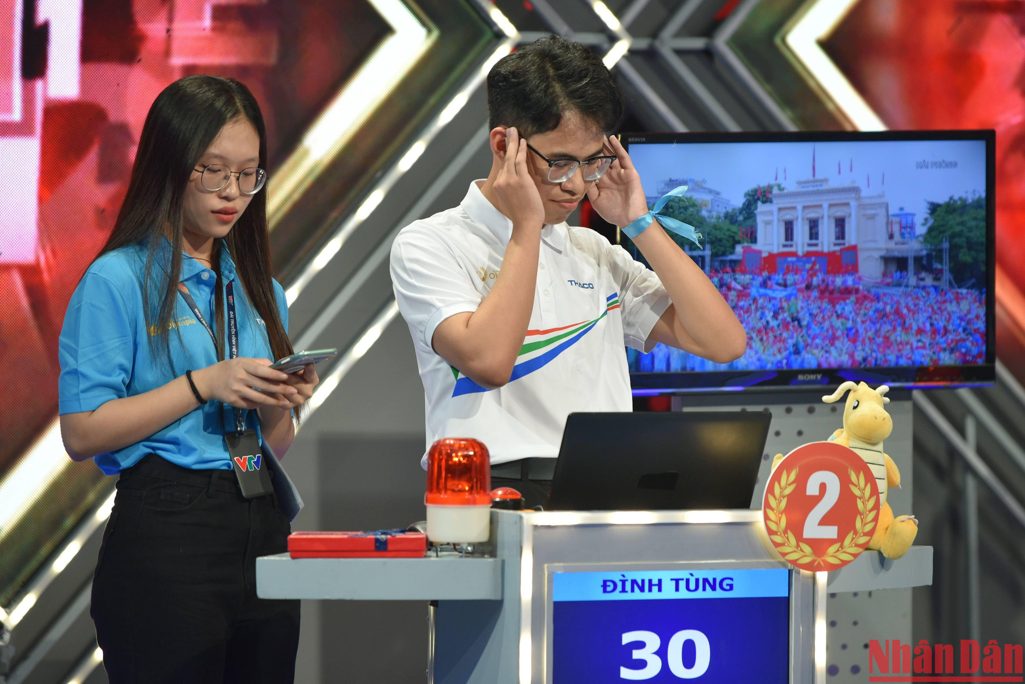 Thí sinh Vũ Bùi Đình Tùng, Trường THPT chuyên Trần Phú, Hải Phòng tại cuộc thi. (Ảnh: Thành Đạt)