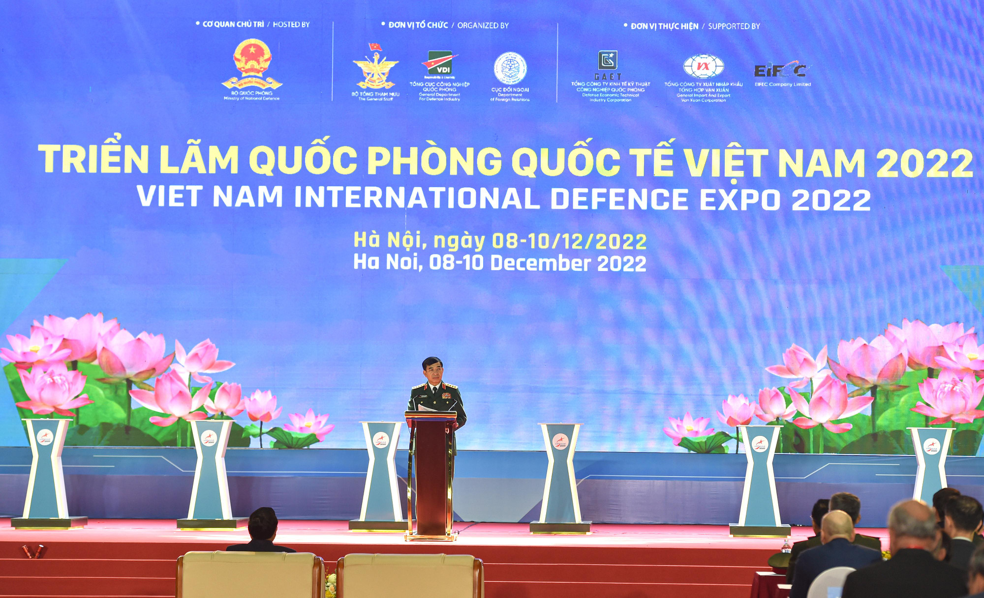 Đại tướng Phan Văn Giang phát biểu khai mạc triển lãm.