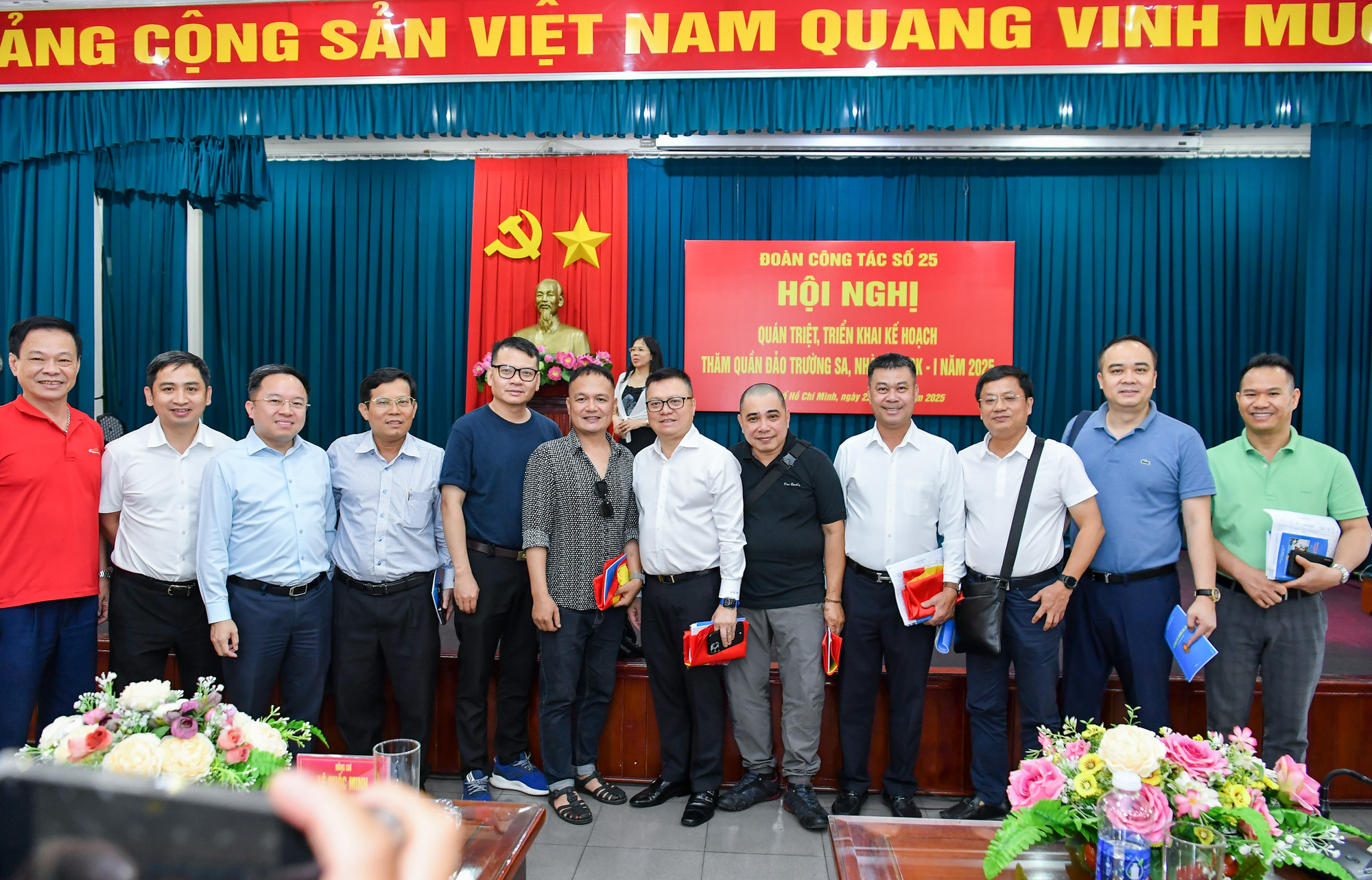 Đoàn công tác đi thăm Trường Sa, Nhà giàn DK1 nhân kỷ niệm 100 năm Ngày Báo chí Cách mạng Việt Nam (21/6/1925-21/6/2025).