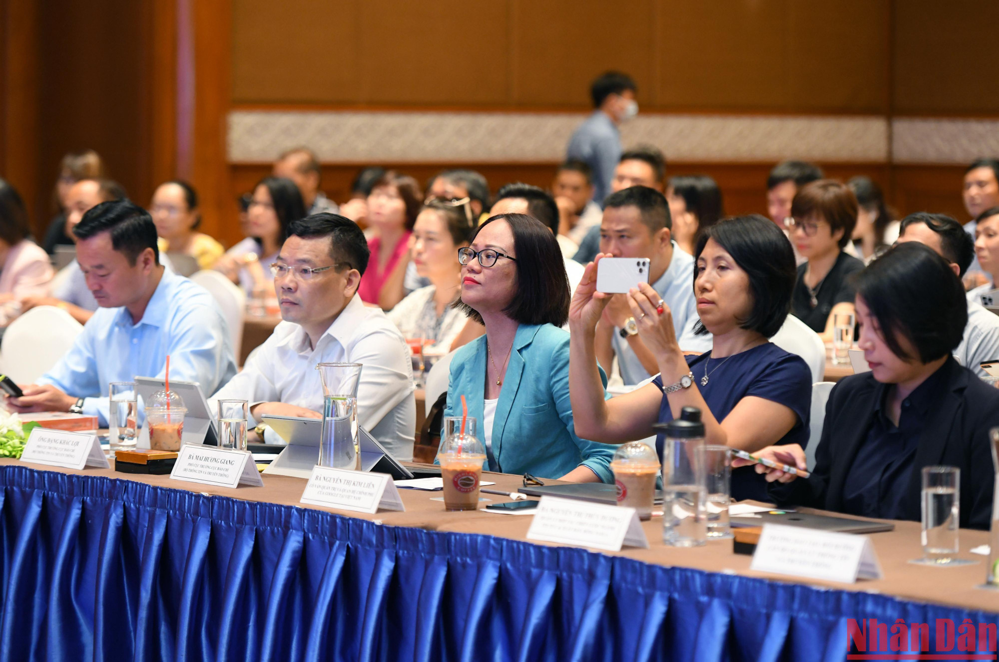 Tham dự chương trình có đại diện lãnh đạo Cục báo chí, Vụ Báo chí và Xuất bản - Ban Tuyên giáo Trung ương, các cơ quan thuộc Bộ thông tin và Truyền thông, cùng đại diện các cơ quan báo chí ở Hà Nội.