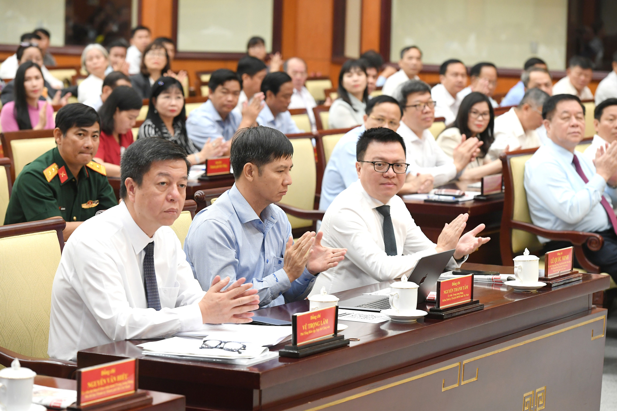 [Ảnh] Đổi mới nâng cao năng lực định hướng, hiệu quả tuyên truyền gắn với việc mua, đọc, làm theo báo, tạp chí Đảng ảnh 2