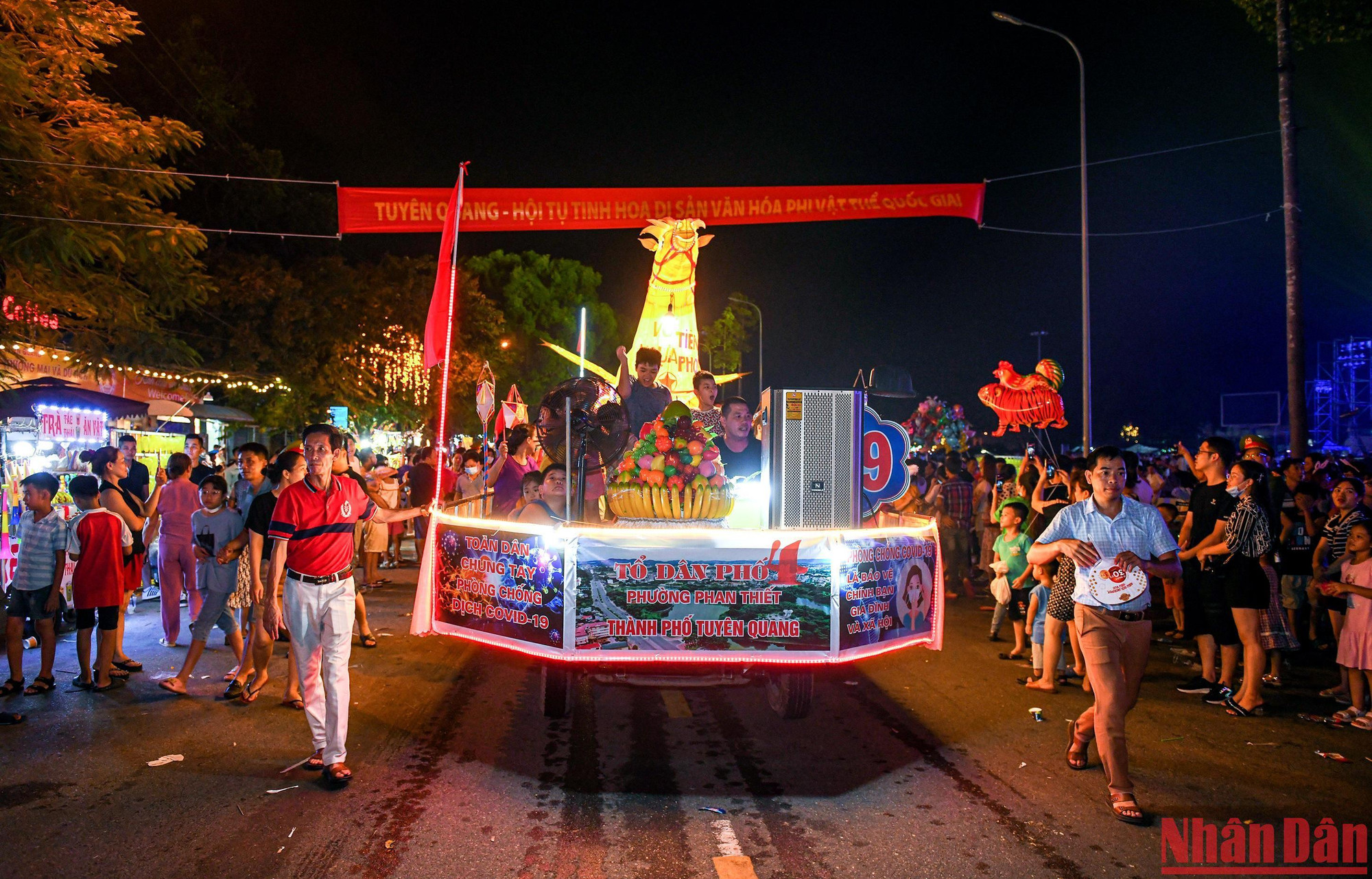 Đêm hội Thành Tuyên trở thành nơi hội tụ tinh hoa Di sản văn hóa phi vật thể quốc gia, được người dân cả nước quan tâm hướng về Tuyên Quang.