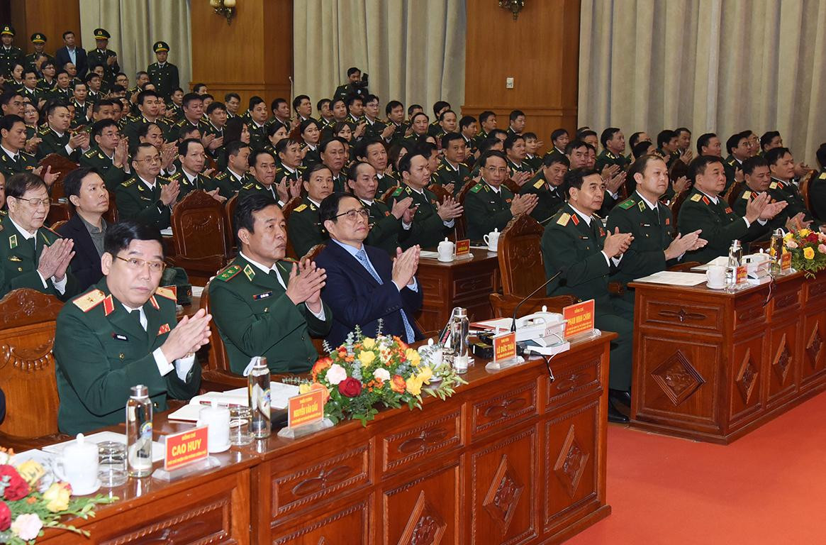 Thủ tướng Phạm Minh Chính và các đại biểu tham dự hội nghị.