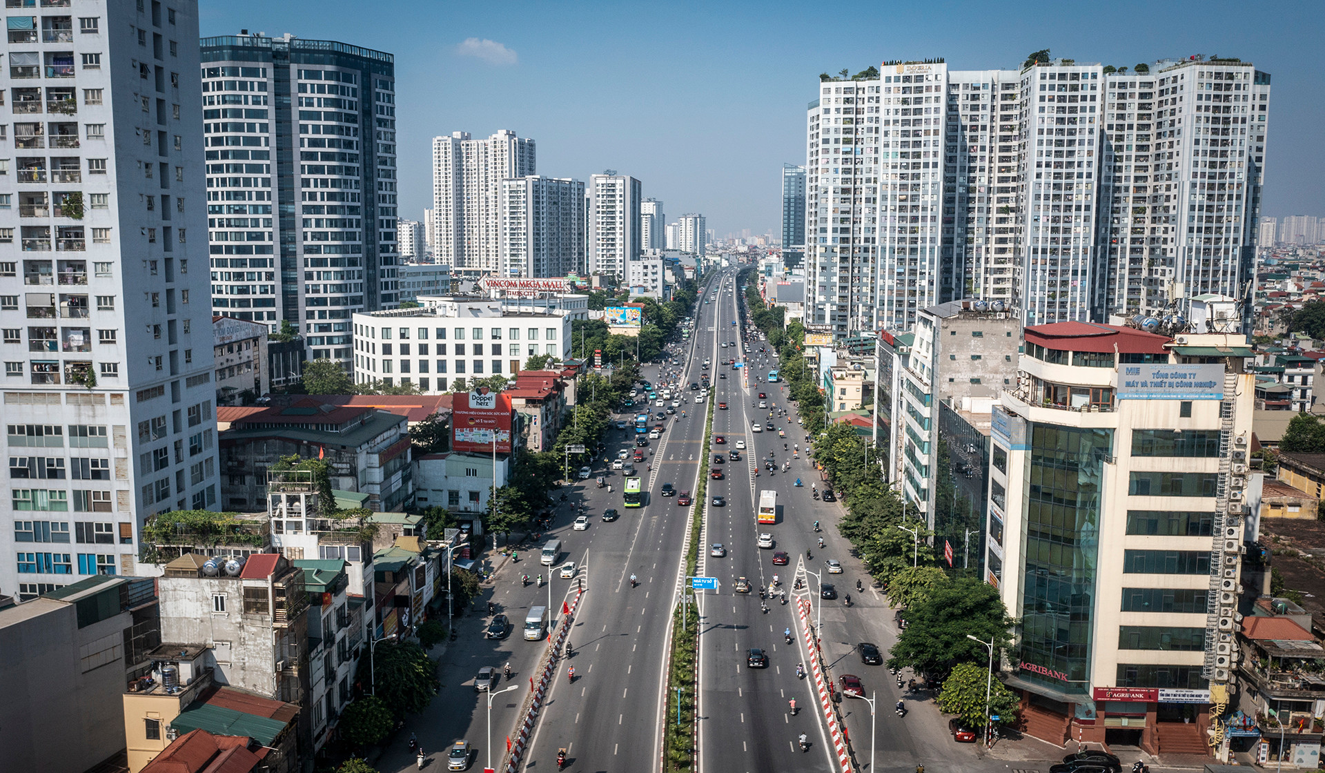 [Ảnh] Giao thông cầu Vĩnh Tuy 2 "dễ thở" sau ngày khánh thành ảnh 15