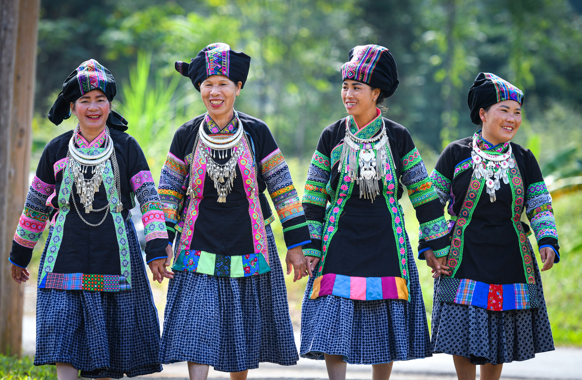 [Ảnh] Ngày Quốc tế Hạnh phúc: Những nụ cười hạnh phúc của các dân tộc Việt Nam ảnh 1