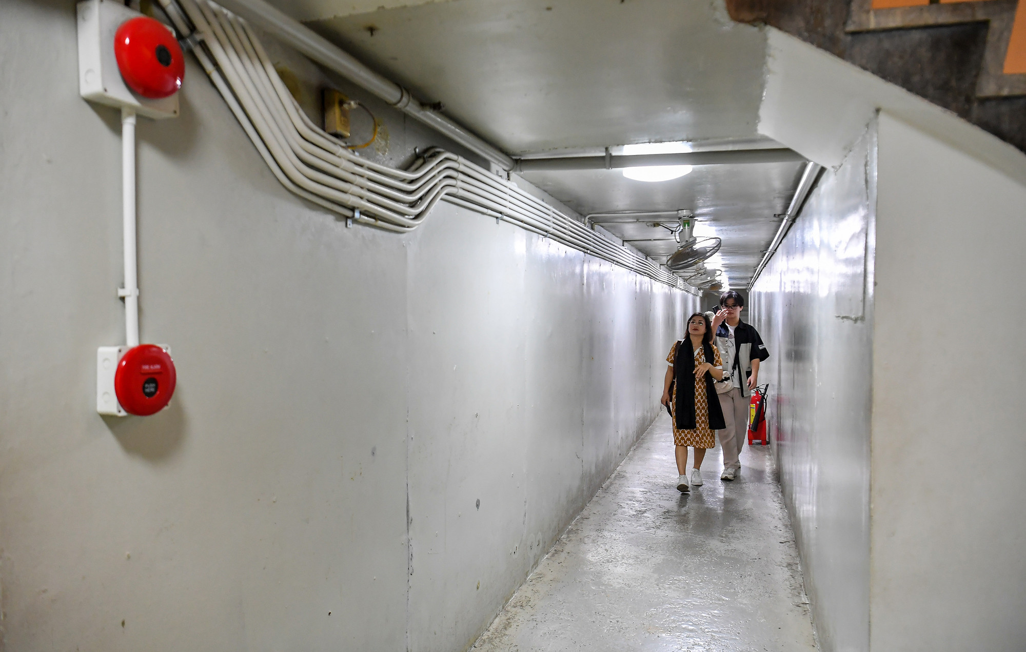 Tầng hầm là một trong những khu vực thu hút sự tò mò của nhiều du khách khi tham quan Dinh Độc Lập.