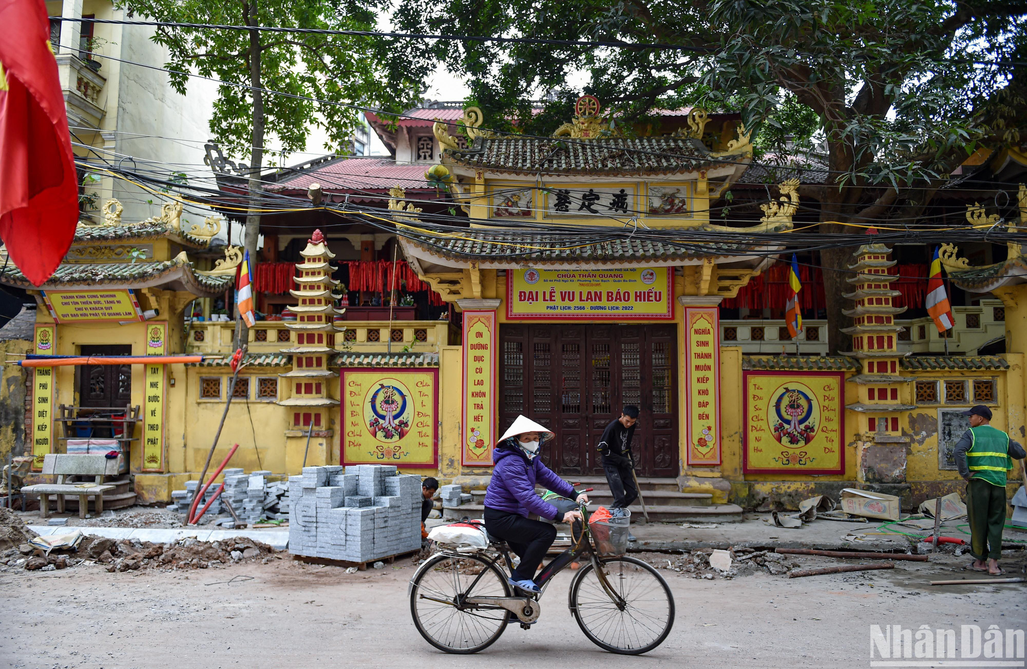 Khu vực chùa Thần Quang cũng nằm trong khu vực dự án được chỉnh trang đẹp đẽ hơn. Khu vực chùa Thần Quang cũng nằm trong khu vực dự án được chỉnh trang đẹp đẽ hơn.