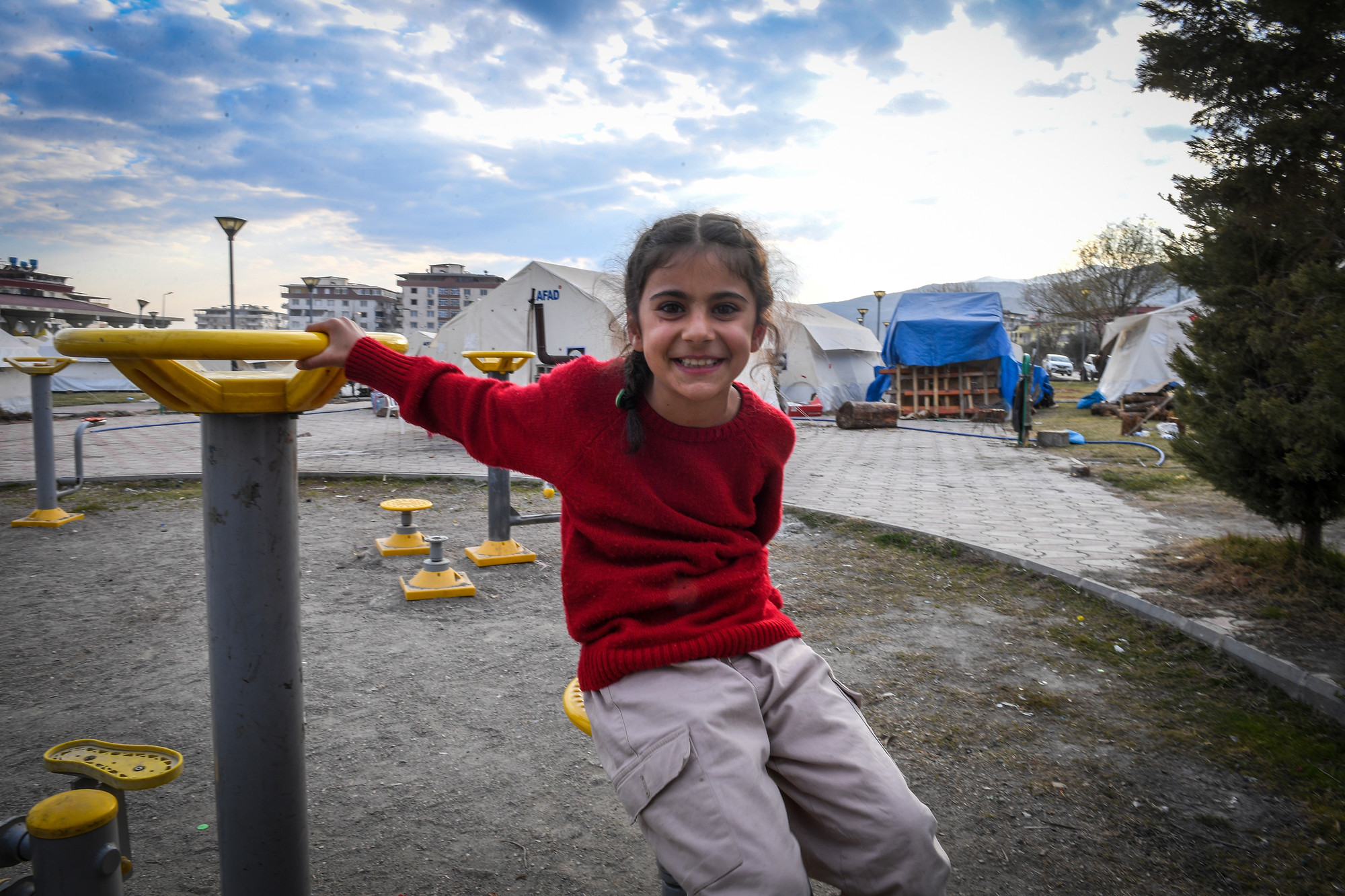 Vui đùa bên công viên...