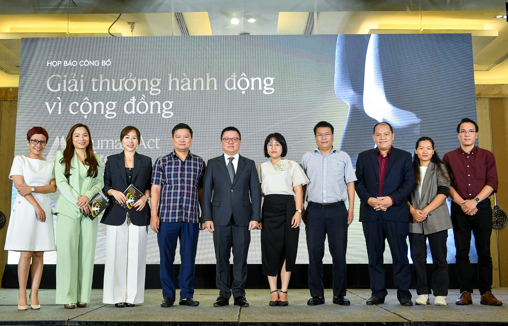 [Ảnh] Họp báo công bố Giải thưởng Hành động vì cộng đồng 2023 với chủ đề “Dấu ấn tiên phong” ảnh 12