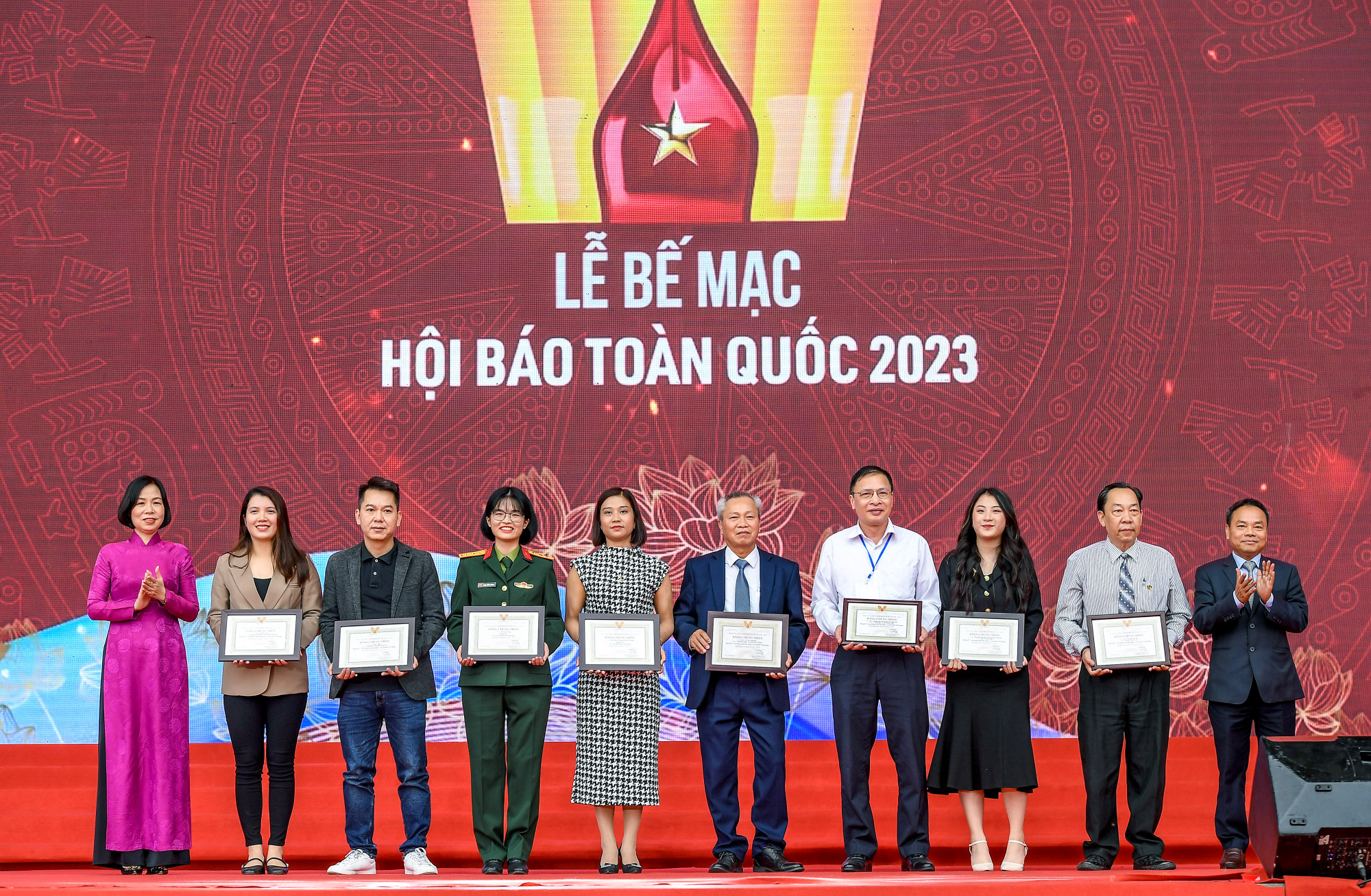 [Ảnh] Lễ bế mạc Hội Báo toàn quốc 2023 ảnh 10