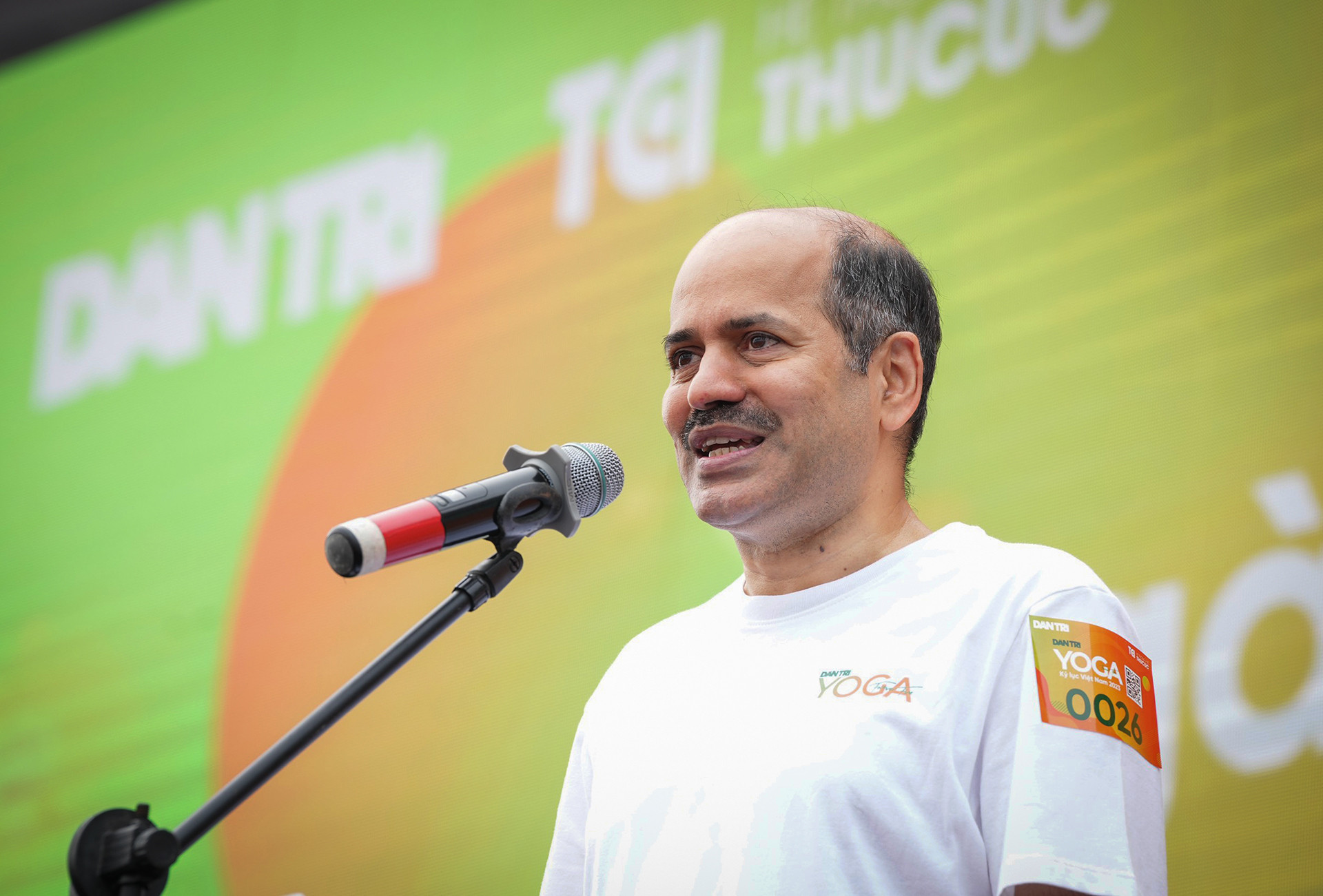 [Ảnh] 5.000 người đồng diễn yoga xếp hình lá cờ Tổ quốc, xác lập kỷ lục Việt Nam ảnh 2