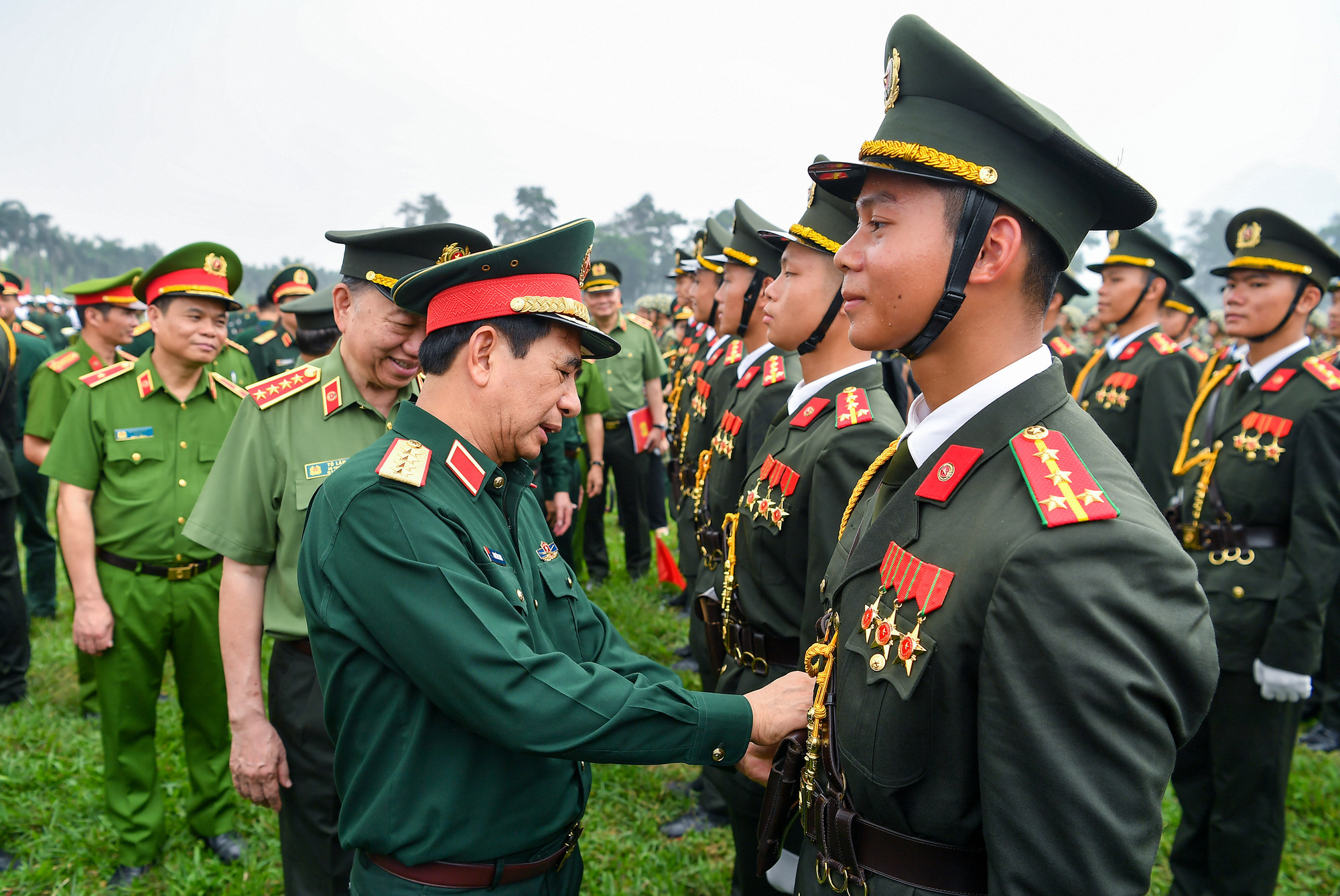 [Ảnh] Hợp luyện diễu binh, diễu hành kỷ niệm 70 năm Chiến thắng Điện Biên Phủ ảnh 20
