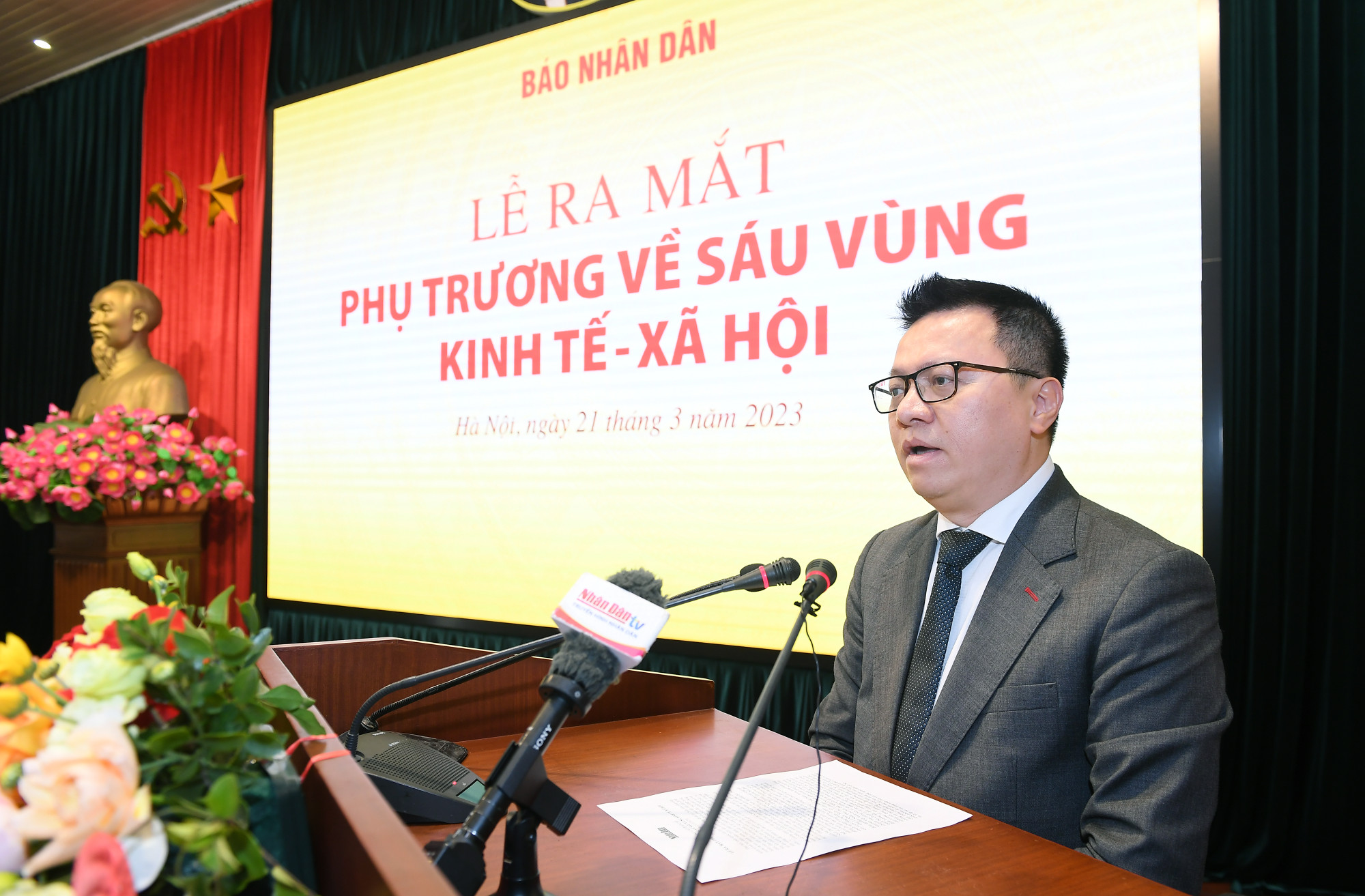 Tổng Biên tập Báo Nhân Dân Lê Quốc Minh.