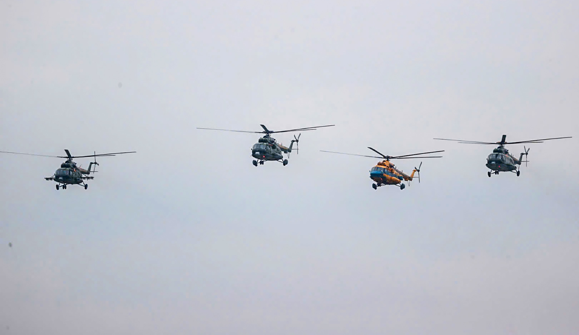 [Ảnh] Đặc công, máy bay, quân khuyển luyện tập cho sự kiện Triển lãm Quốc phòng quốc tế 2024 ảnh 17