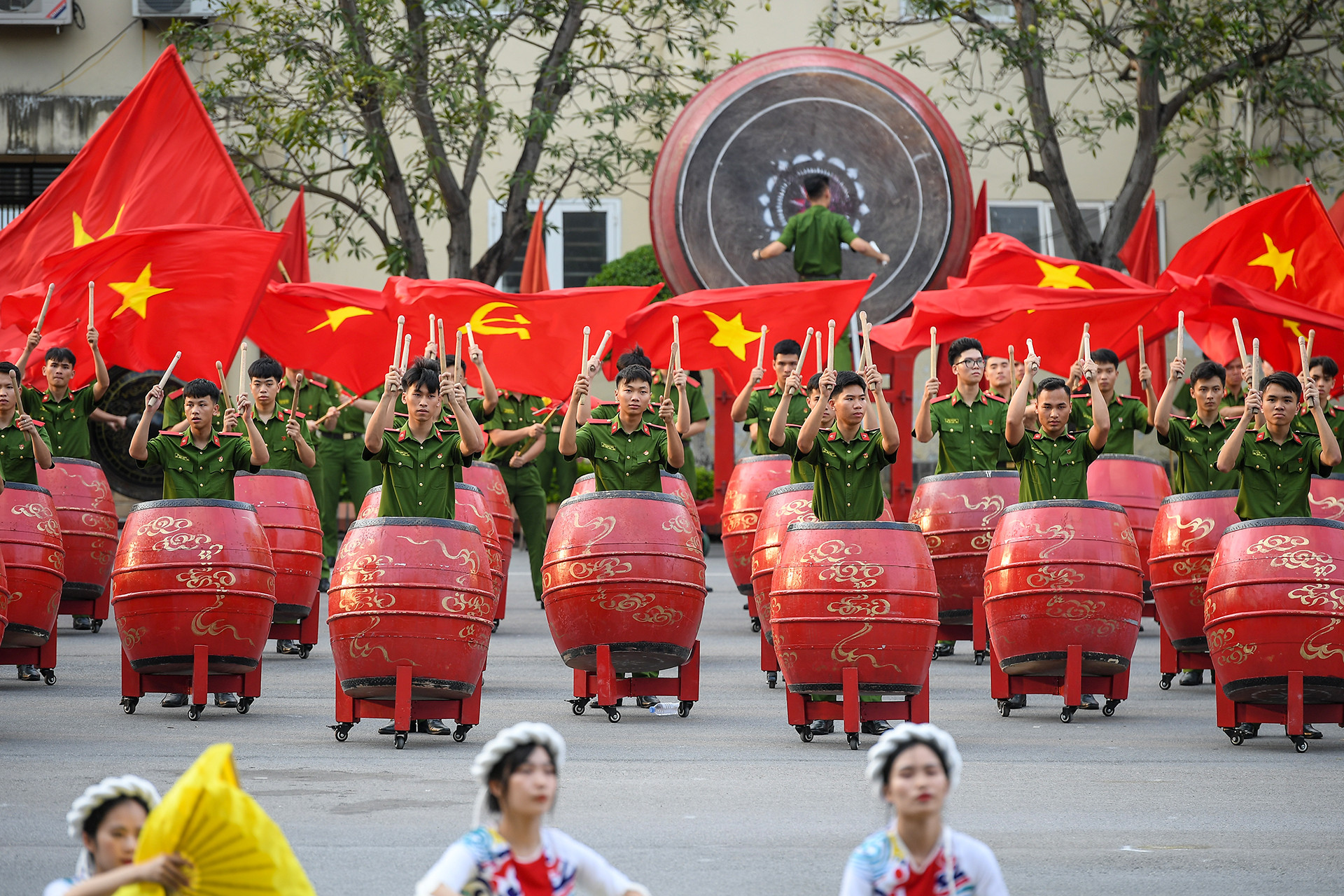 [Ảnh] Học viện Cảnh sát nhân dân kỷ niệm 55 năm Ngày thành lập và đón nhận Huân chương Lao động hạng Nhì ảnh 12