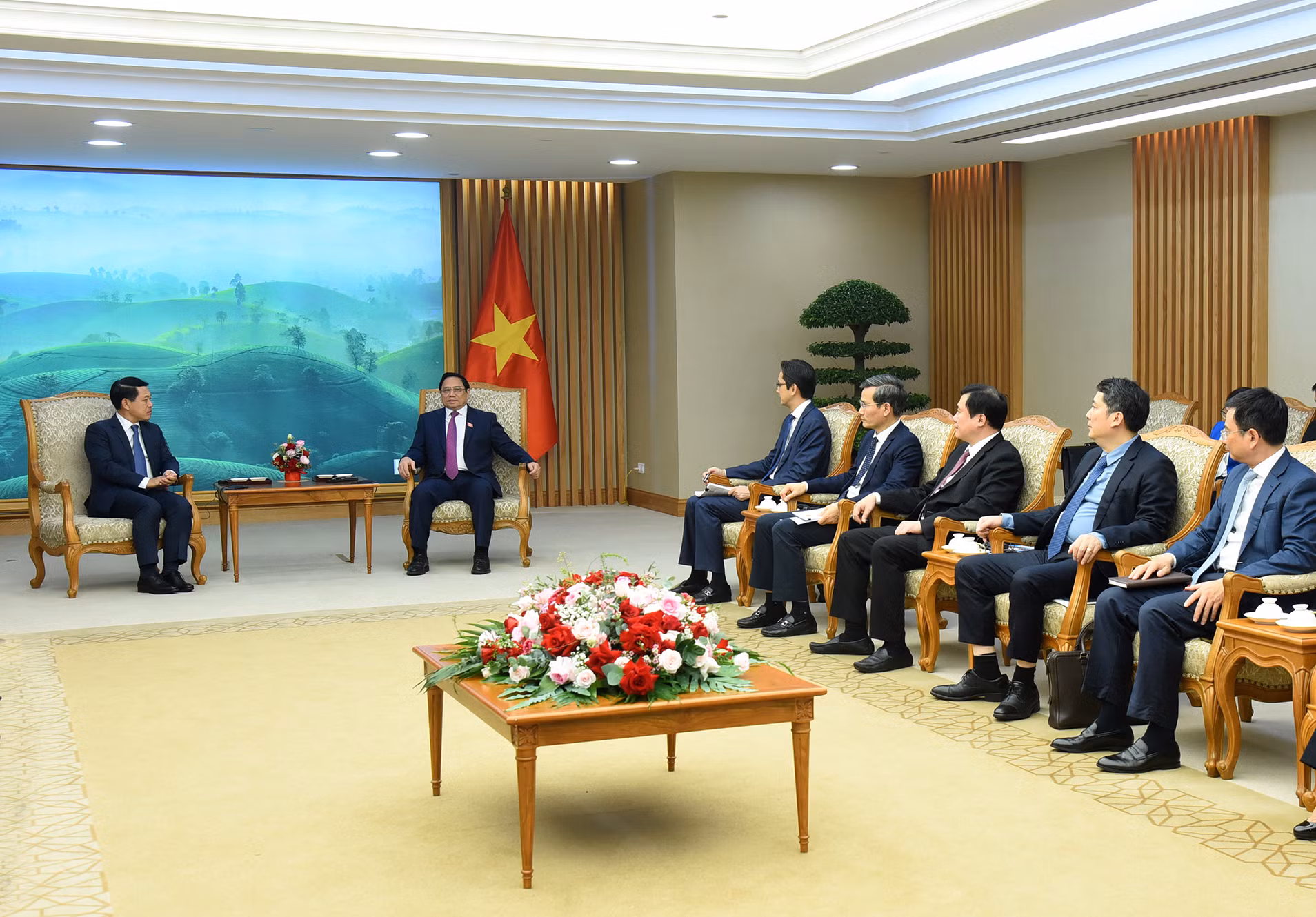 [Ảnh] Thủ tướng Phạm Minh Chính tiếp Phó Thủ tướng, Bộ trưởng Ngoại giao Lào ảnh 7