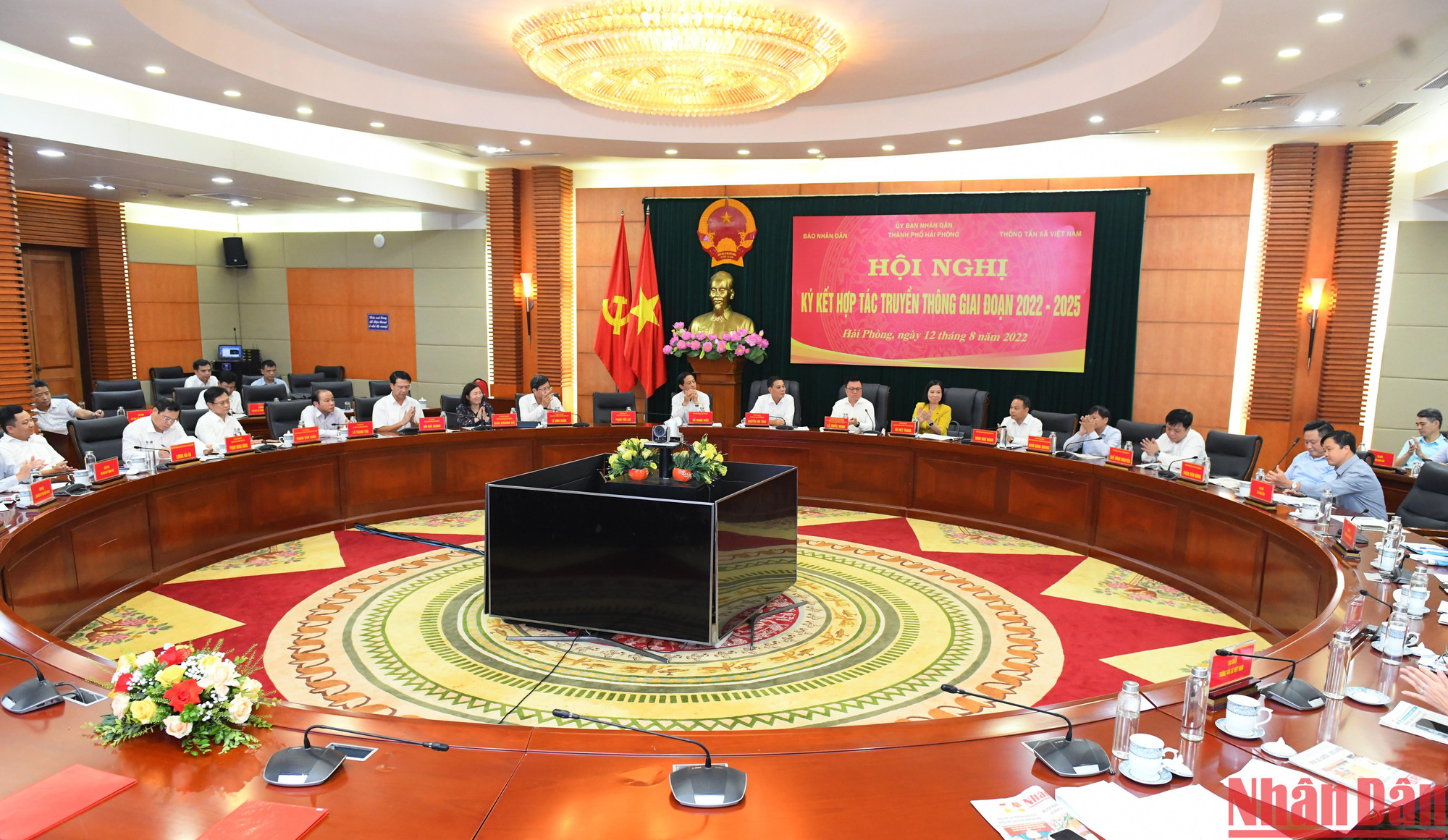 Hội nghị ký kết hợp tác truyền thông giữa UBND thành phố Hải Phòng với Báo Nhân Dân và Thông tấn xã Việt Nam giai đoạn 2022 -2025.