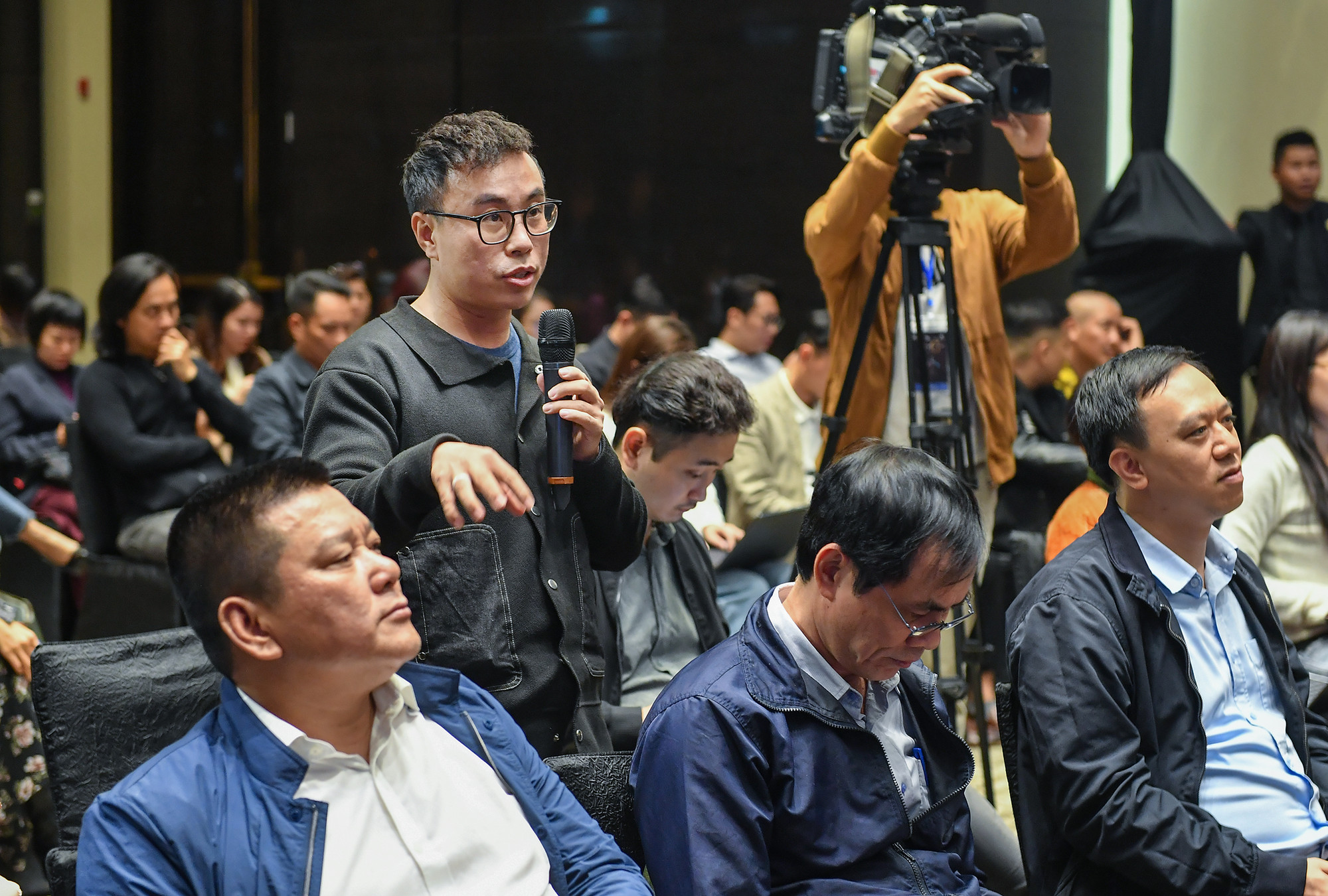 [Ảnh] Buổi gặp gỡ báo chí của Kenny G trước ngày công diễn ảnh 8