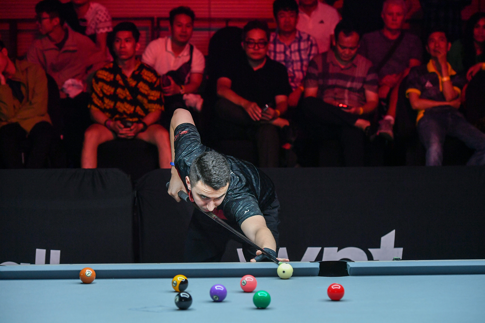 Cơ thủ Fedor Gorst đang xếp hạng 5 thế giới cũng góp mặt tại Giải billiards vô địch pool 9 bóng Hà Nội mở rộng 2023 (Hanoi Open Pool Championship)
