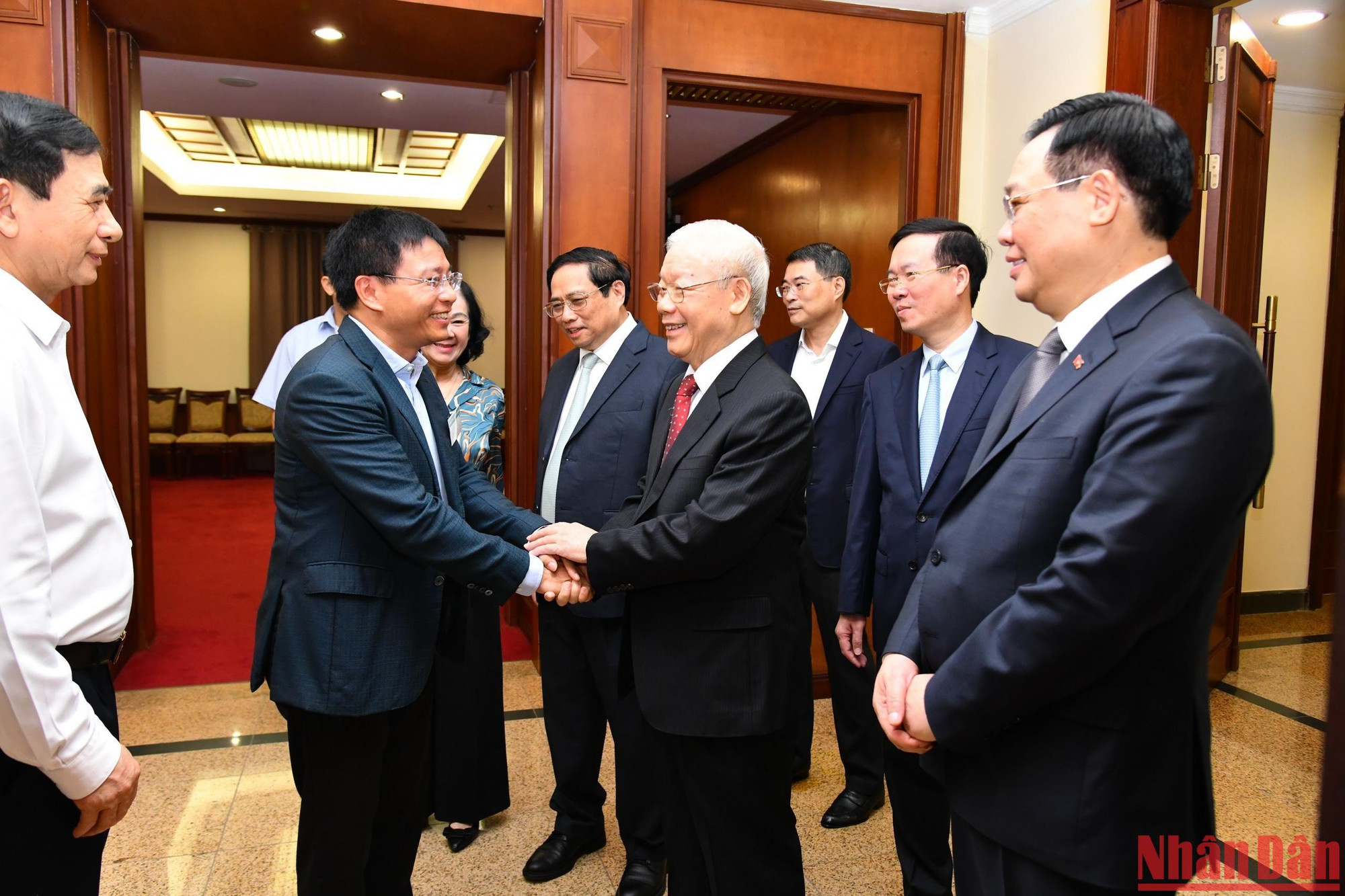 Tổng Bí thư Nguyễn Phú Trọng và các đồng chí Lãnh đạo Đảng, Nhà nước và các đại biểu tham dự Hội nghị.