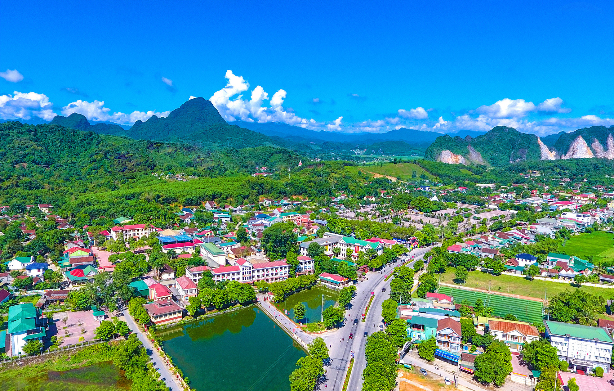 [Ảnh] Khởi sắc ở vùng quê giàu truyền thống cách mạng