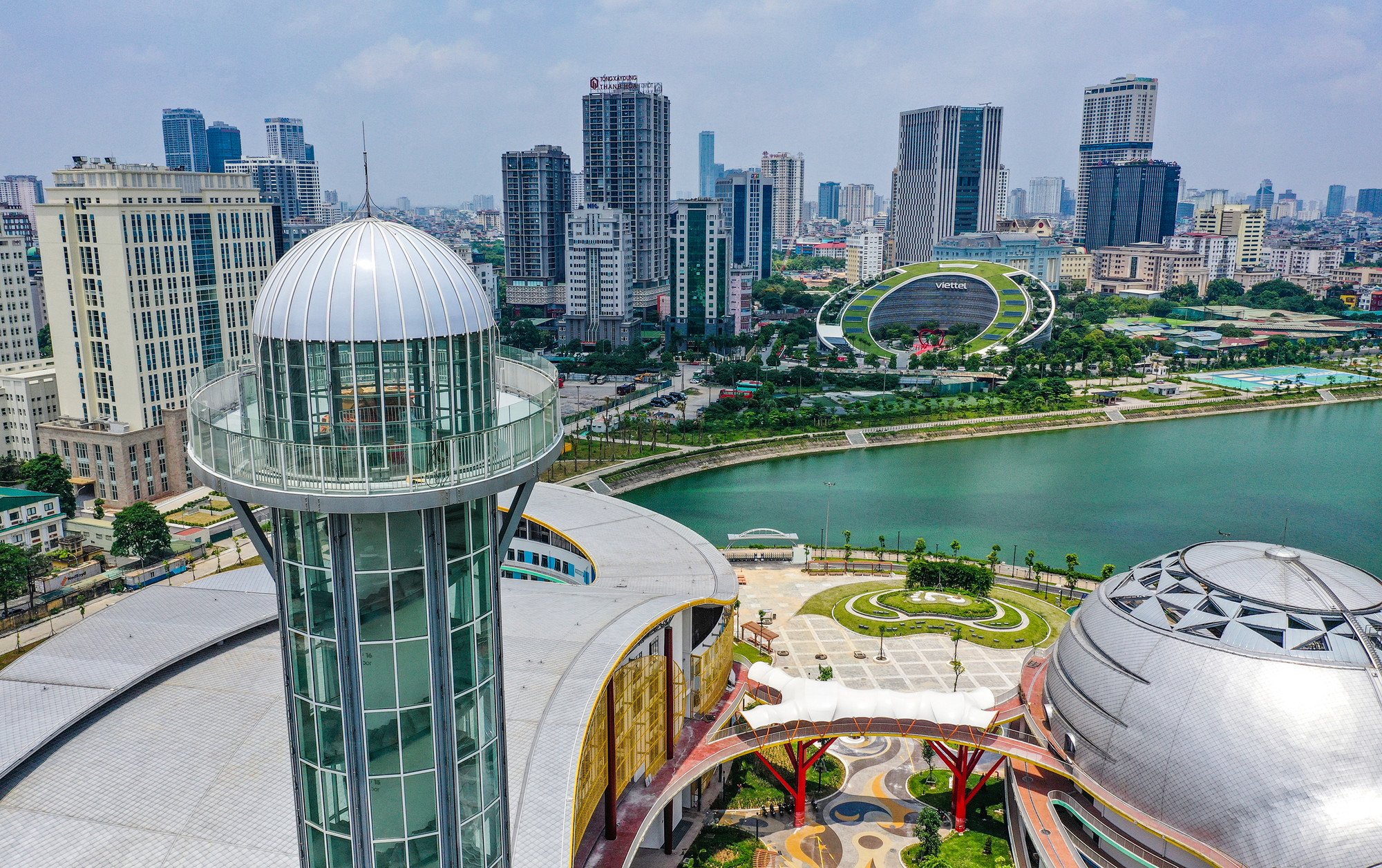 Cùng với các công trình đã có, Cung Thiếu nhi Hà Nội kiến tạo không gian hiện đại, năng động cho khu vực phía Tây thành phố Hà Nội.