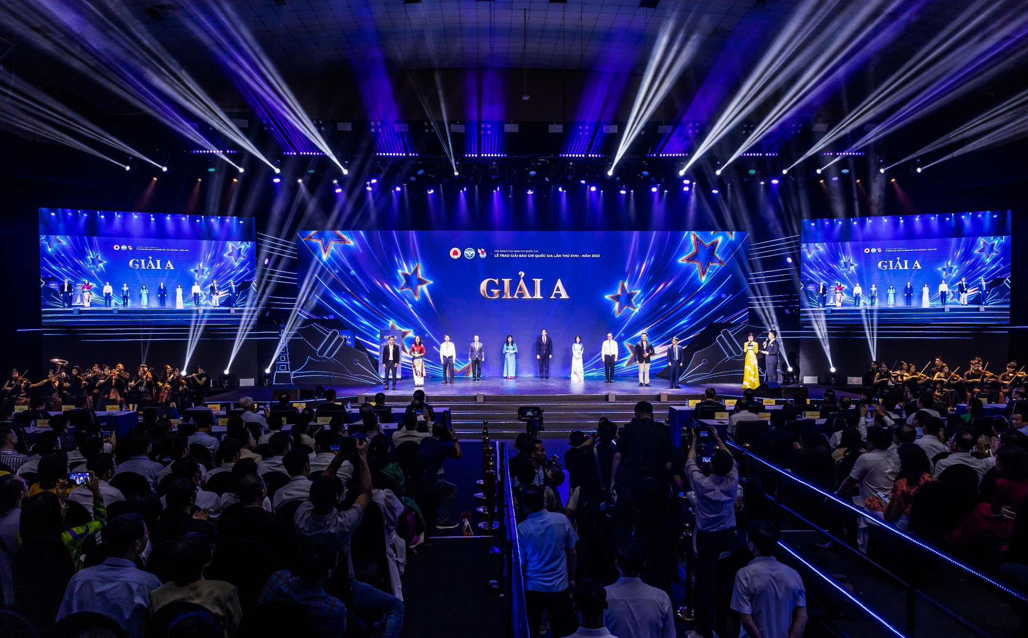 [Ảnh] Lễ trao Giải Báo chí quốc gia lần thứ XVIII: Ấn tượng, hiện đại và sáng tạo ảnh 8