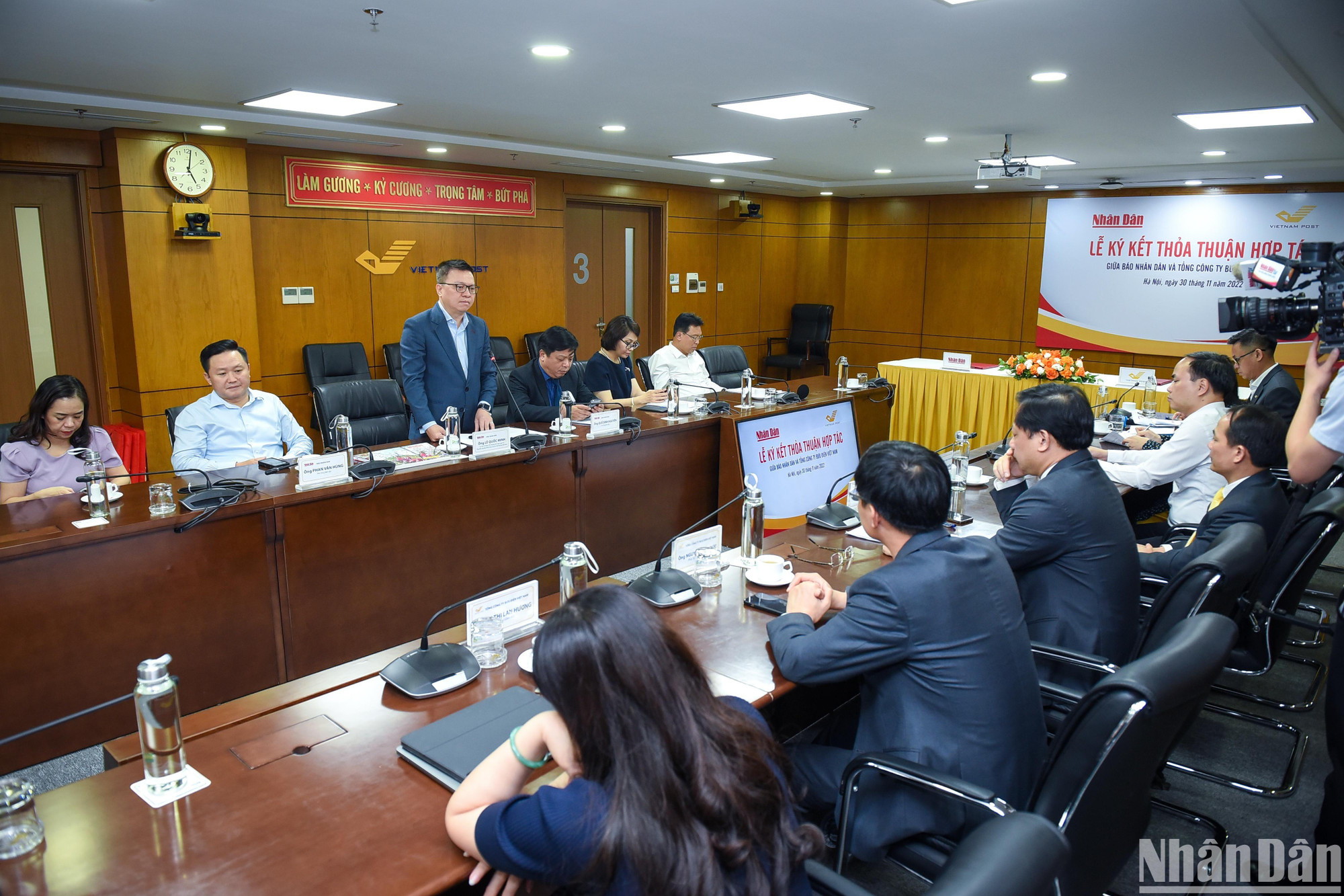 Quang cảnh Lễ ký kết.