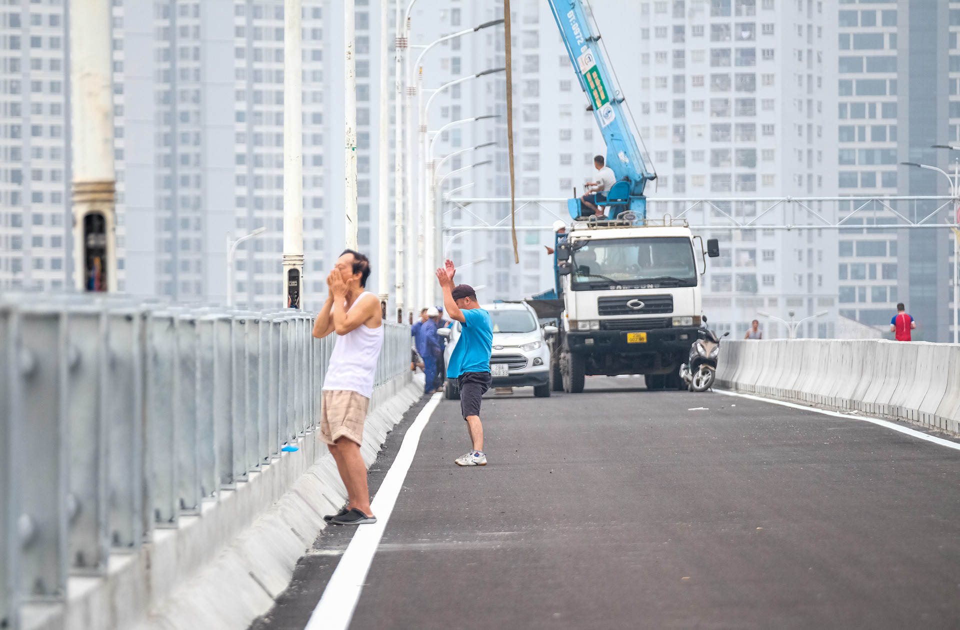 [Ảnh] Ngắm cầu Vĩnh Tuy 2 trước ngày thông xe ảnh 5