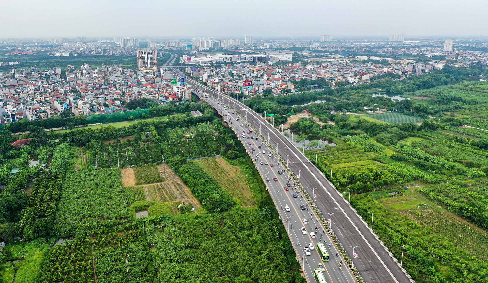 [Ảnh] Ngắm cầu Vĩnh Tuy 2 trước ngày thông xe ảnh 15