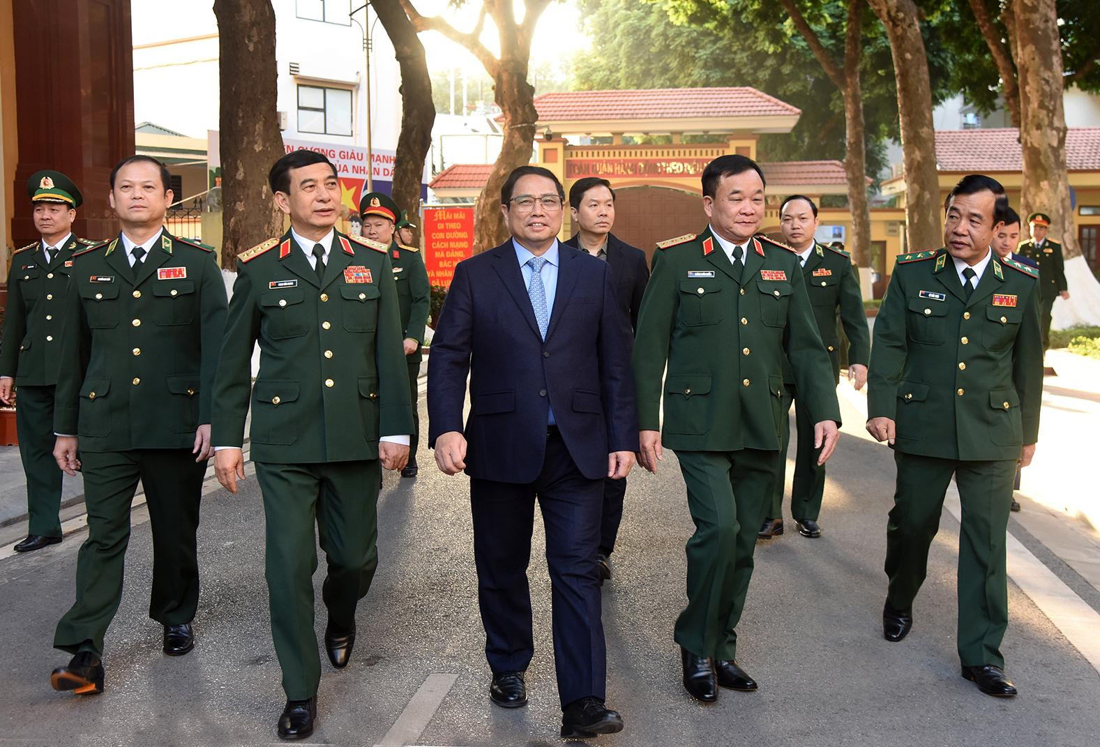 Thủ tướng Phạm Minh Chính thăm và làm việc với Bộ Tư lệnh Bộ đội Biên phòng.