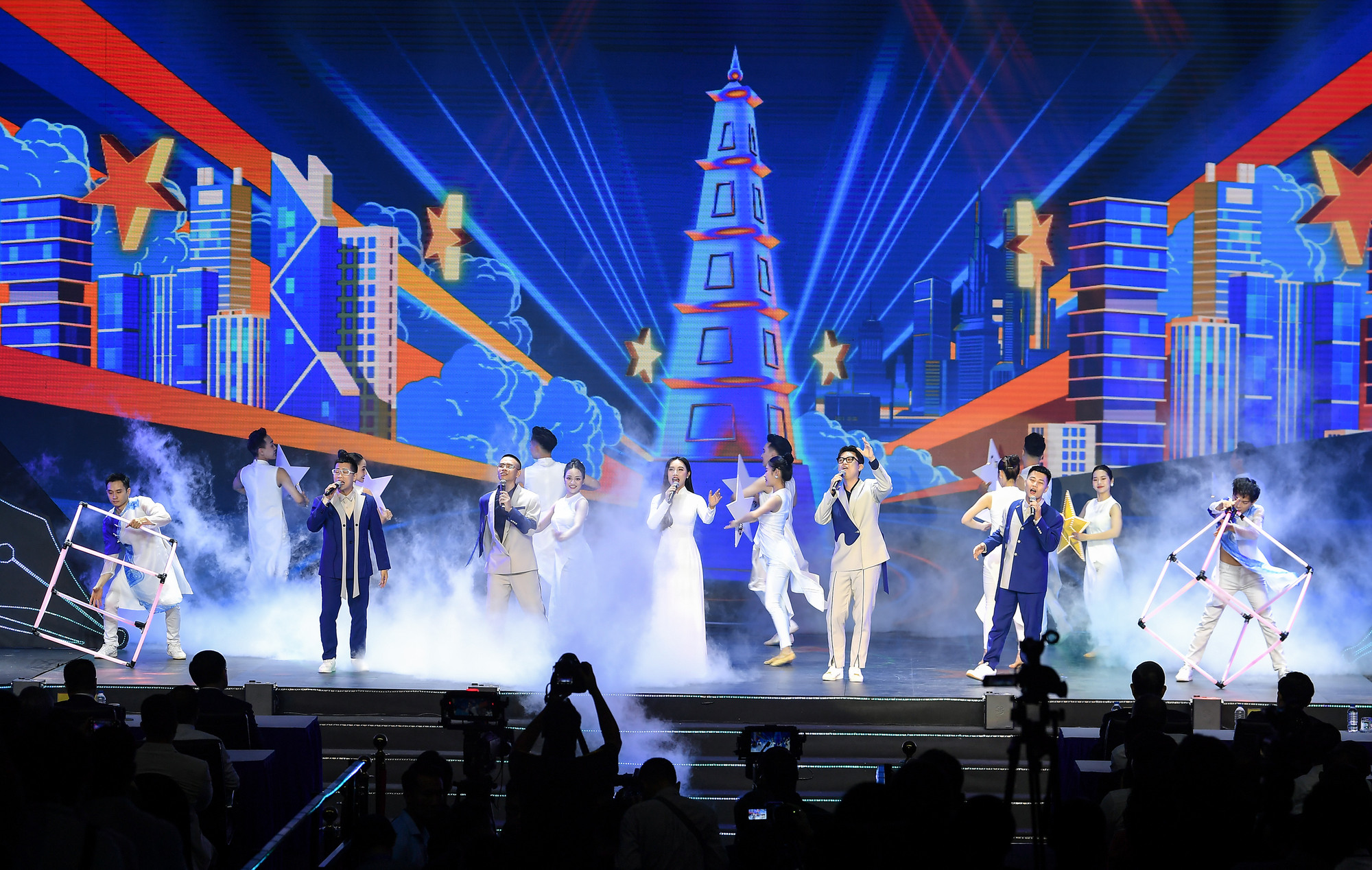 [Ảnh] Lễ trao Giải Báo chí quốc gia lần thứ XVIII: Ấn tượng, hiện đại và sáng tạo ảnh 5