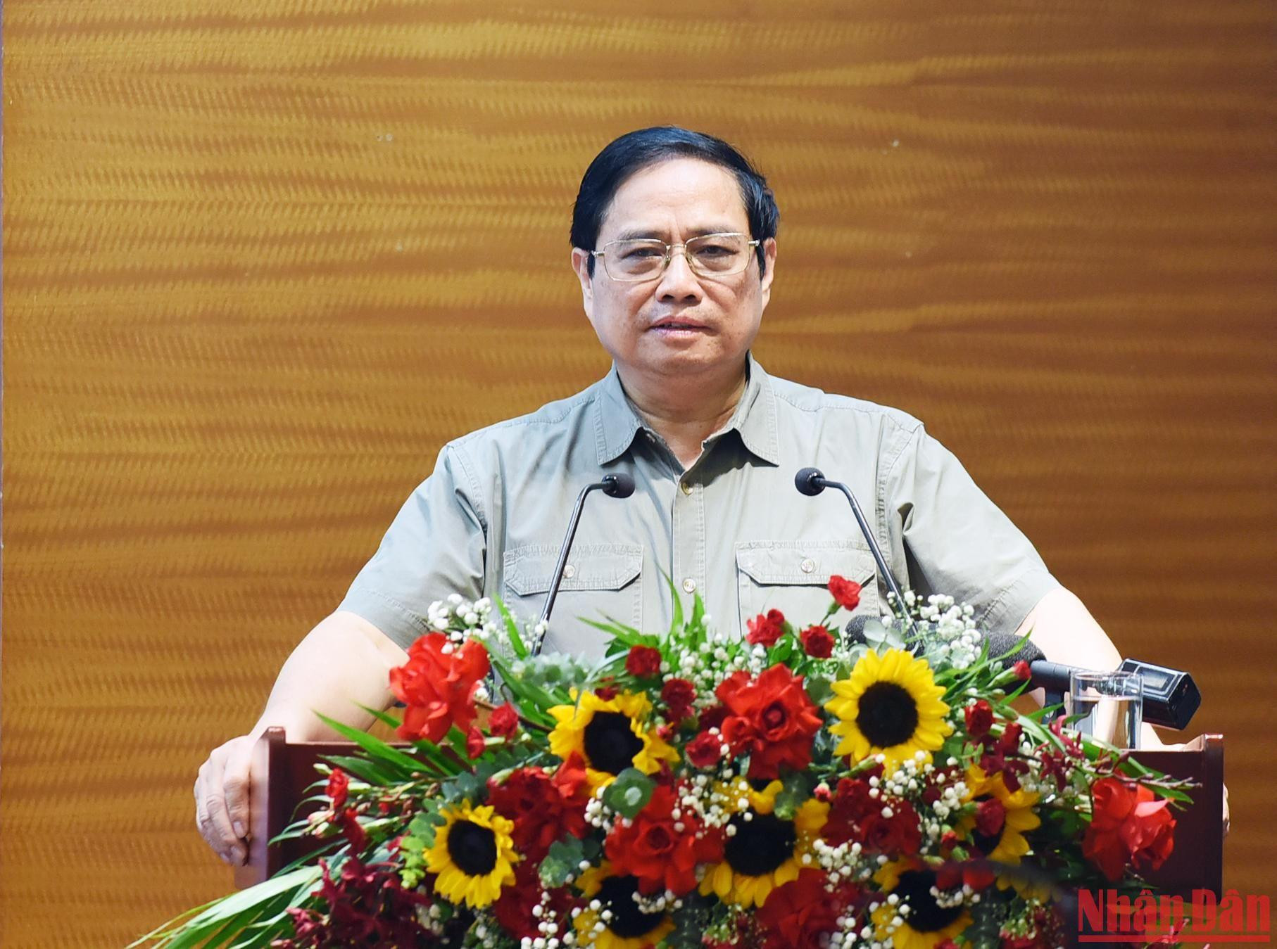 Thủ tướng Phạm Minh Chính phát biểu khai mạc cuộc làm việc. Thủ tướng Phạm Minh Chính phát biểu khai mạc cuộc làm việc.