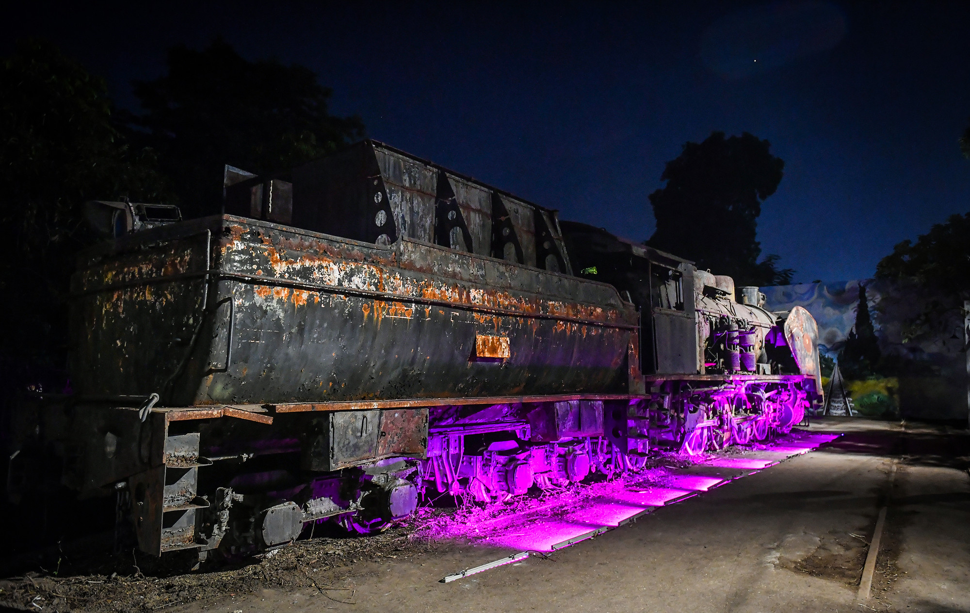 [Ảnh] Khám phá "không gian nghệ thuật" tại Nhà máy Xe lửa Gia Lâm ảnh 19