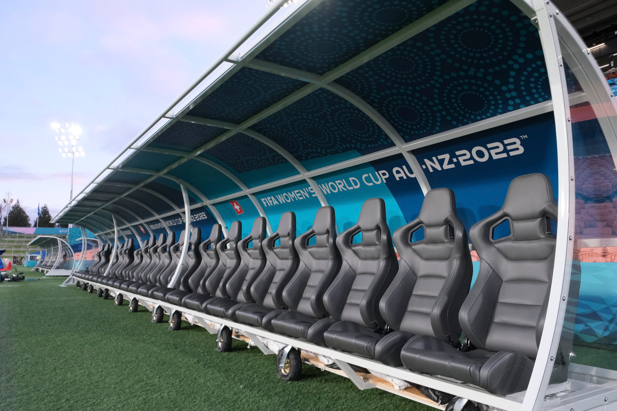 [Ảnh] “Lời thề thiêng” tại sân vận động tuyển nữ Việt Nam sắp thi đấu ảnh 10