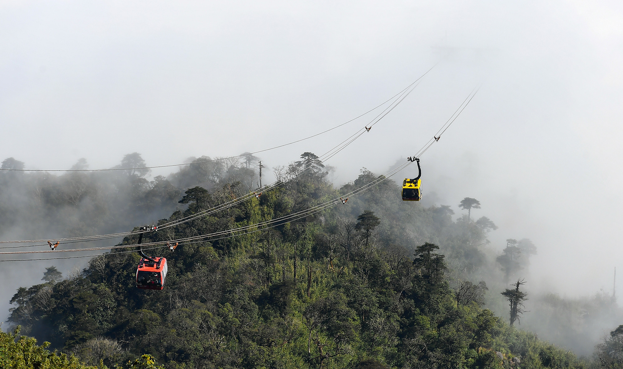 [Ảnh] Lên "Nóc nhà Đông Dương" ngắm biển mây dịp Tết Dương lịch ảnh 2