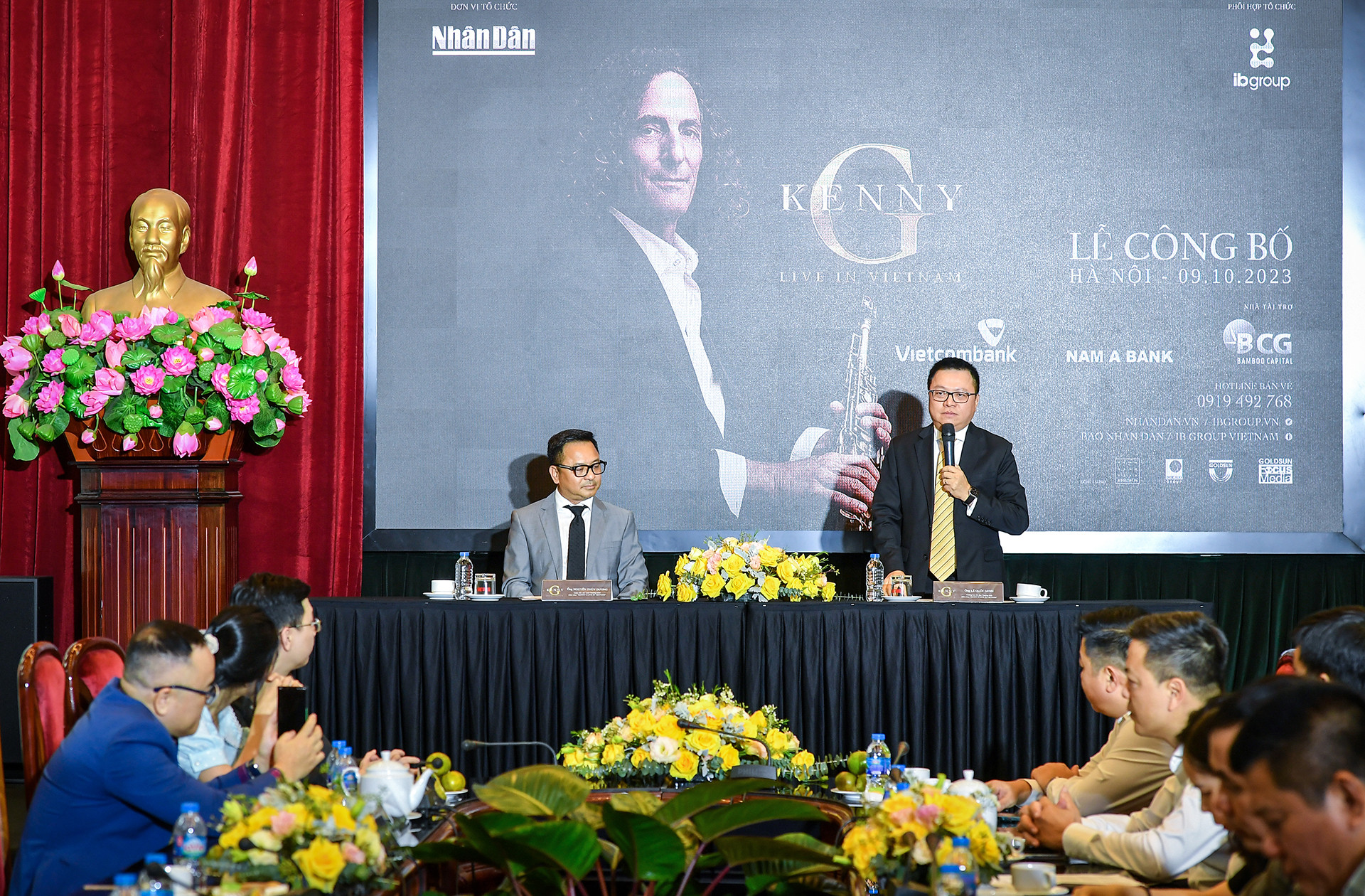 [Ảnh] Họp báo Lễ công bố chính thức sự kiện "Kenny G Live In Vietnam” ảnh 2