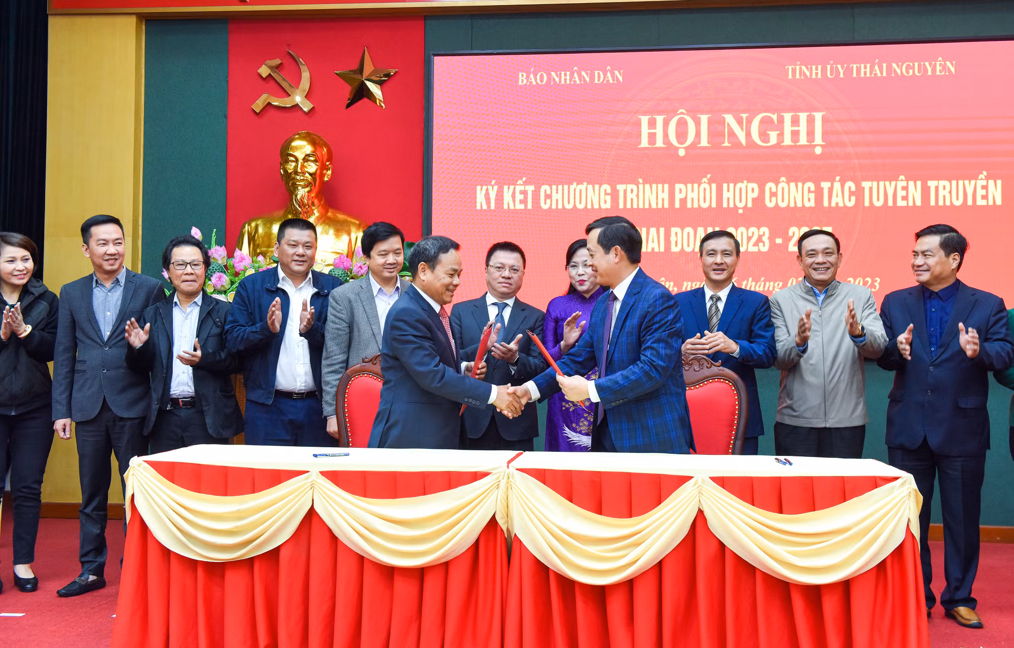 [Ảnh] Chương trình hợp tác tuyên truyền giai đoạn 2023-2025 giữa Báo Nhân Dân và Tỉnh ủy Thái Nguyên