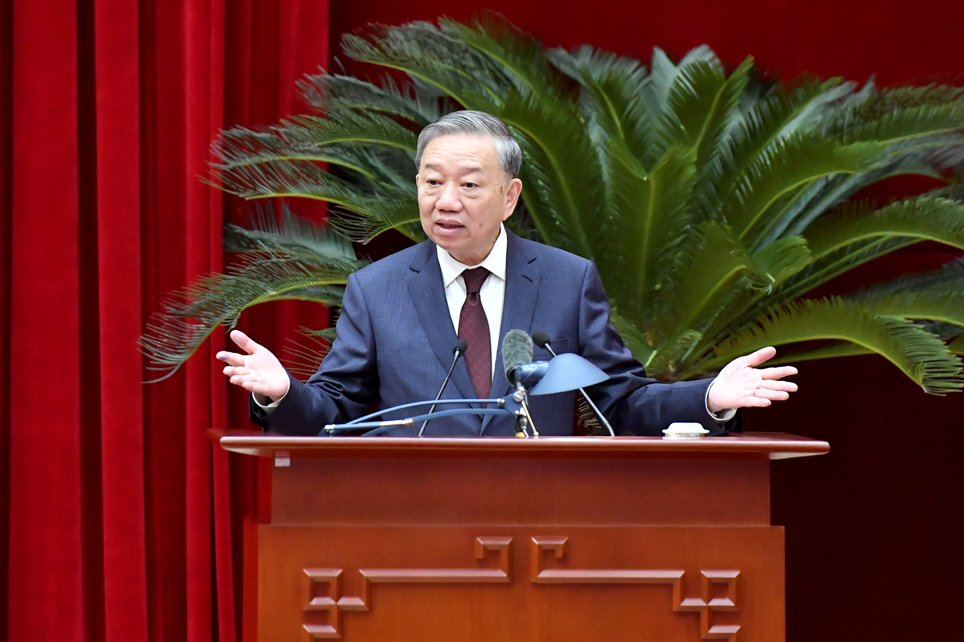 Tổng Bí thư Tô Lâm phát biểu chỉ đạo hội nghị.