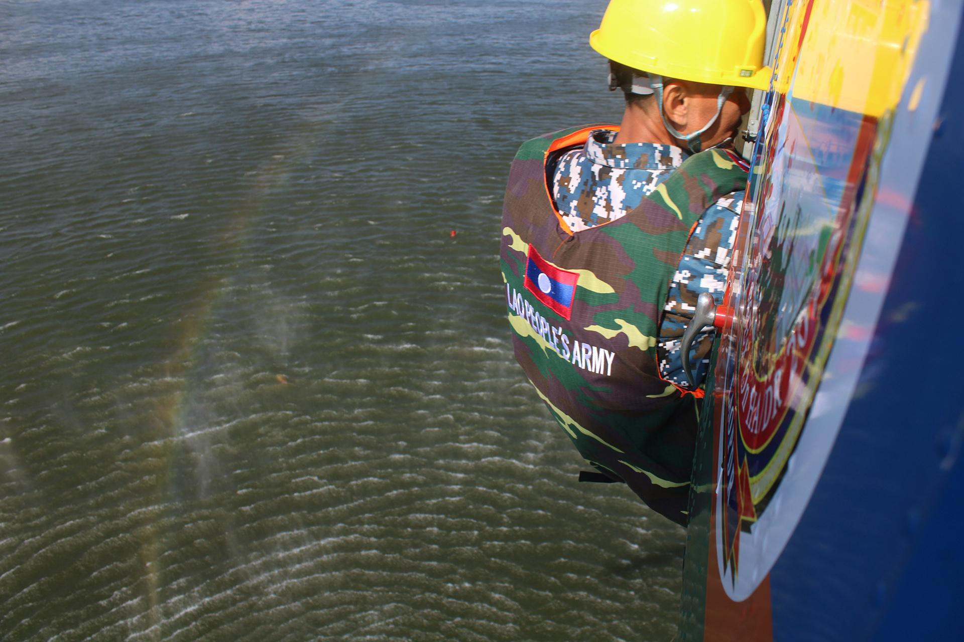 Lào cử lực lượng Không quân tham gia diễn tập.