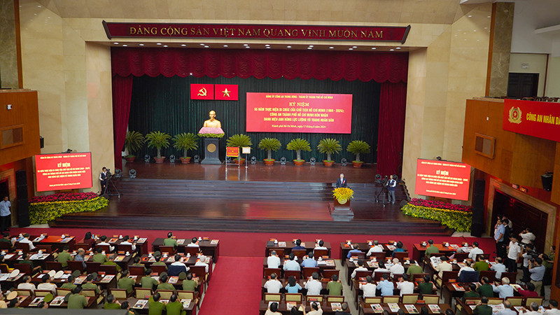 Quang cảnh buổi lễ.