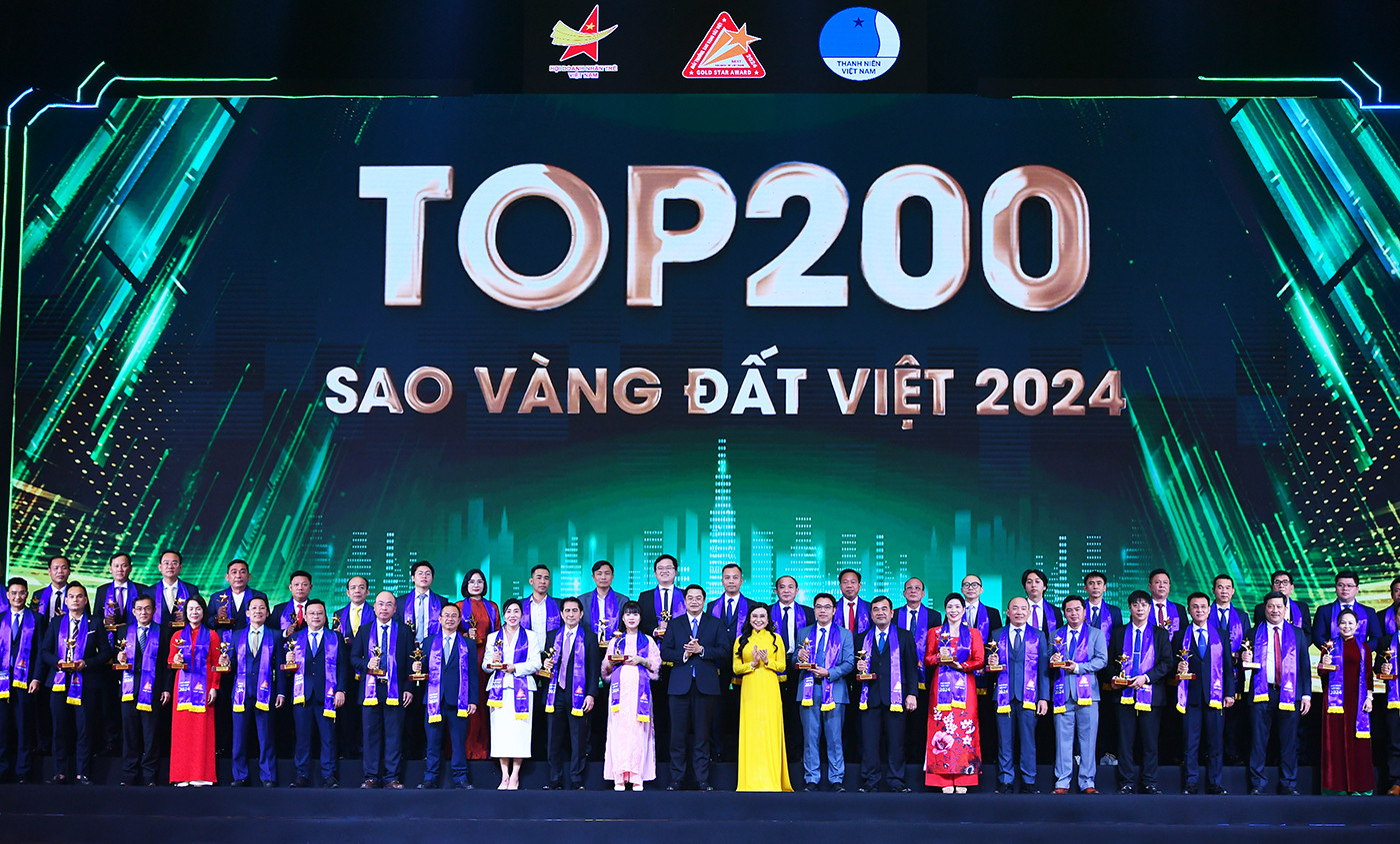 Các doanh nghiệp lọt tốp 200 Sao vàng đất Việt năm nay. Các doanh nghiệp lọt tốp 200 Sao vàng đất Việt năm nay.